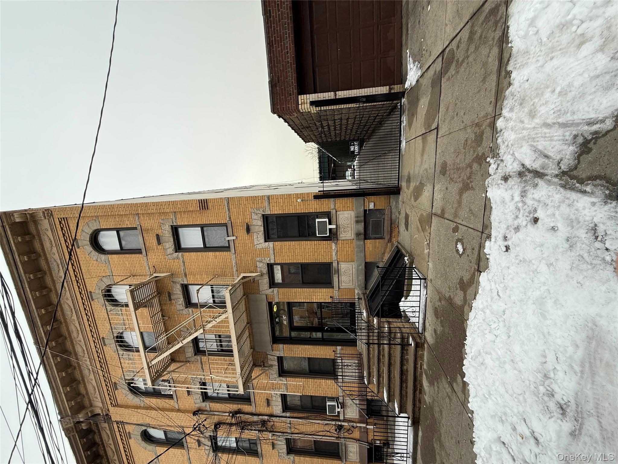 5924 Putnam, Ridgewood, NY 11385