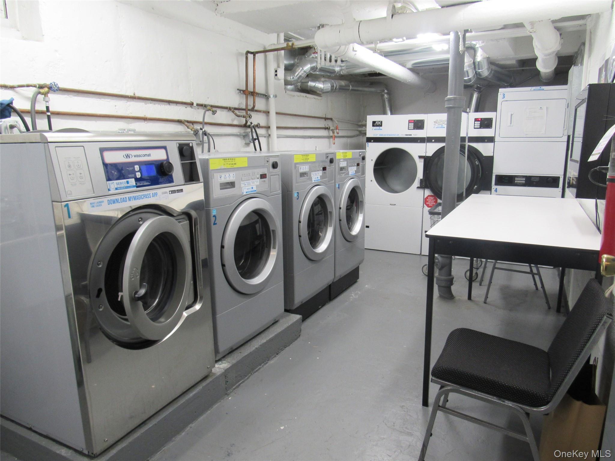 139-05 85th Drive # 4G, Briarwood, NY 11435