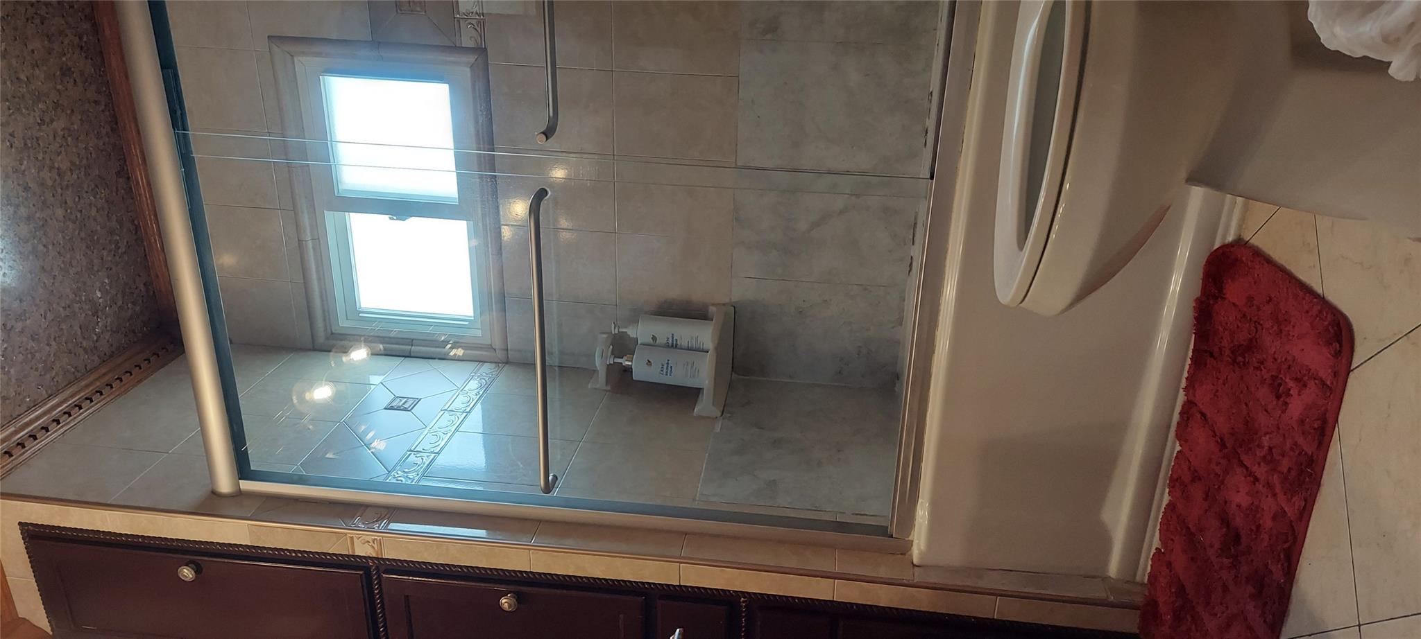 808 Franklin Avenue, Valley Stream, NY 11580
