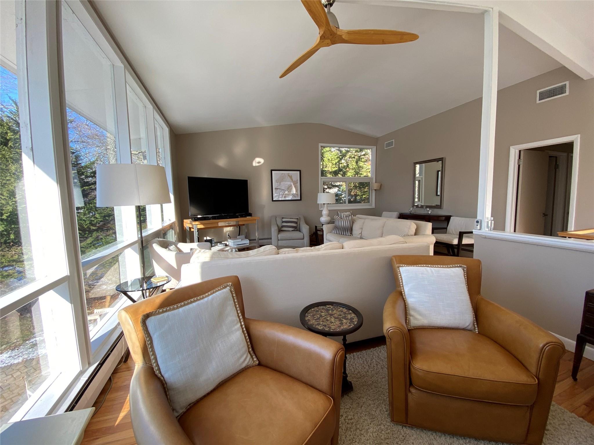 96 South Road, Westhampton, NY 11977