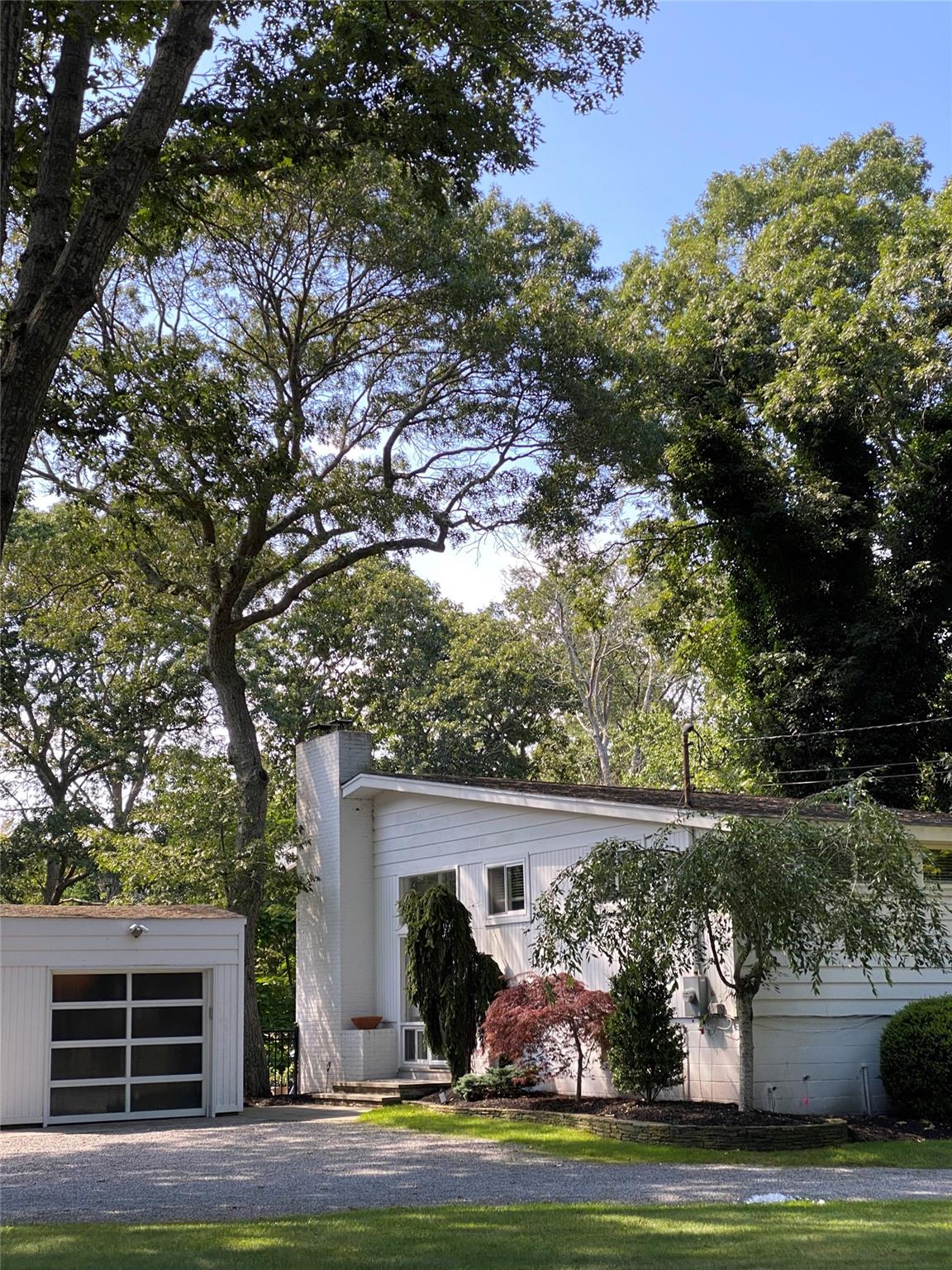 96 South Road, Westhampton, NY 11977