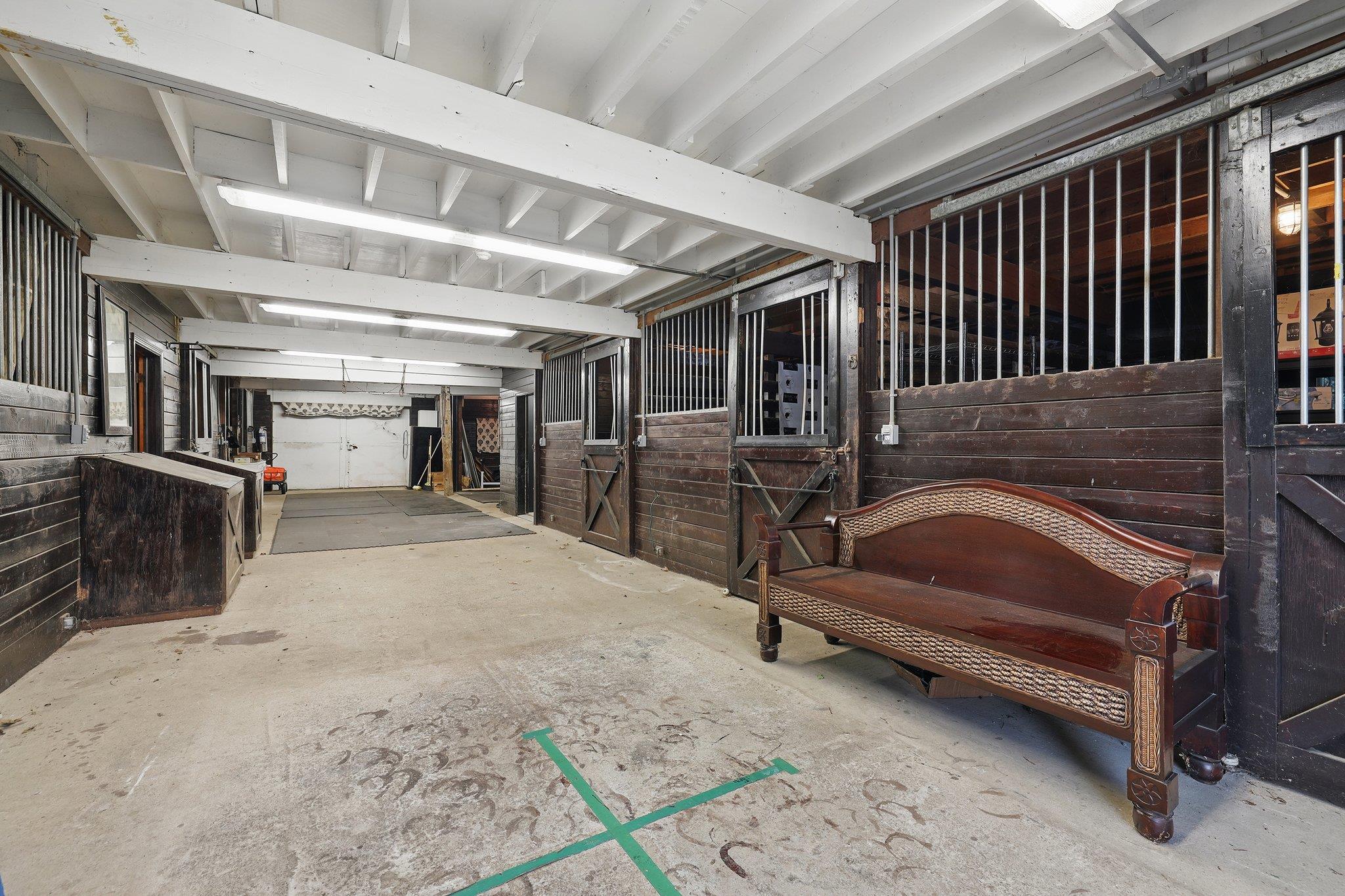 16 State School Road, Warwick, NY 10990