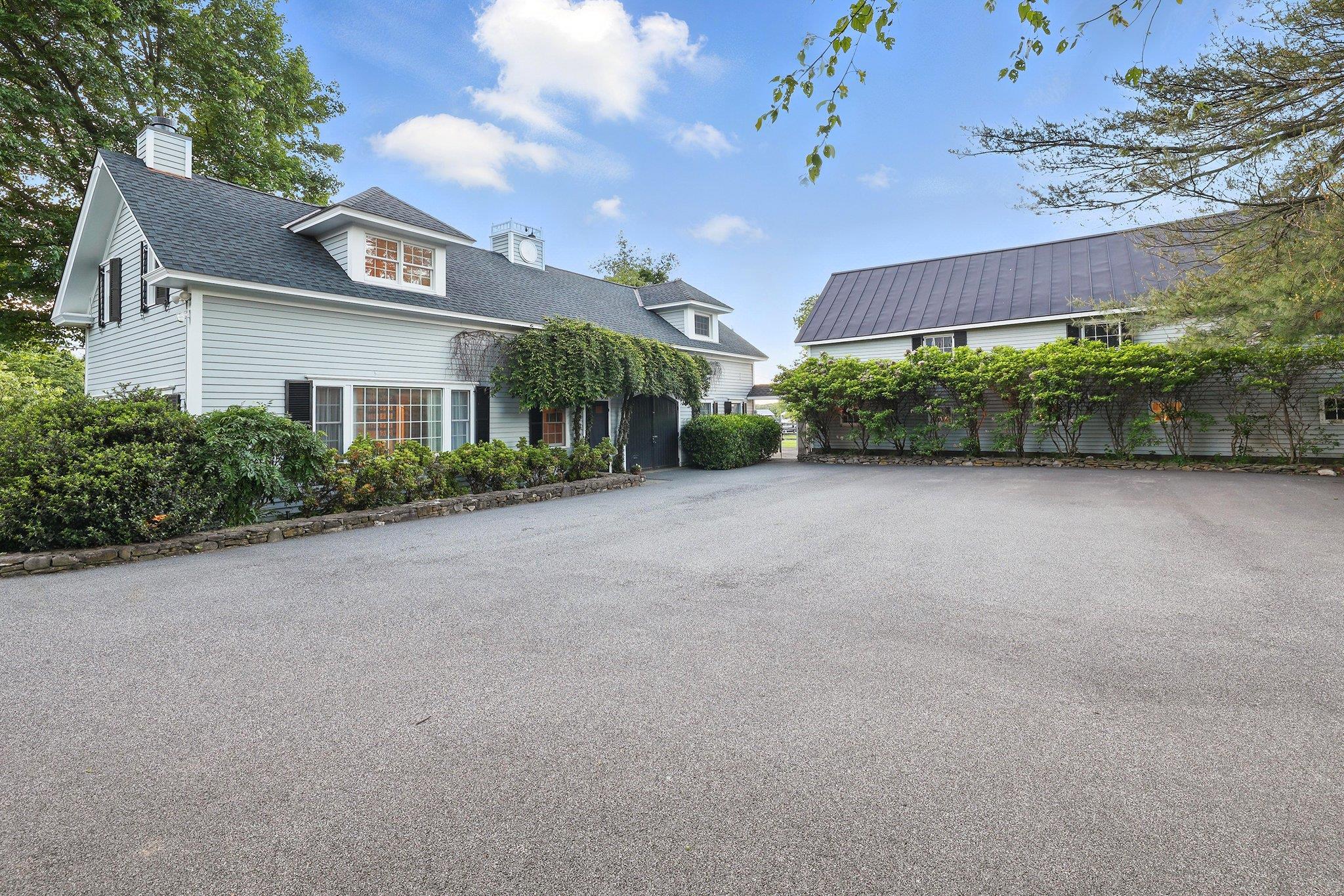 16 State School Road, Warwick, NY 10990