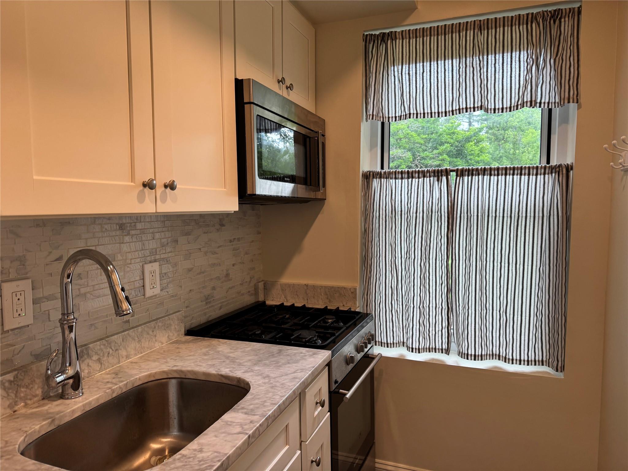 555 Broadway Avenue # 1H, Hastings-on-Hudson, NY 10706