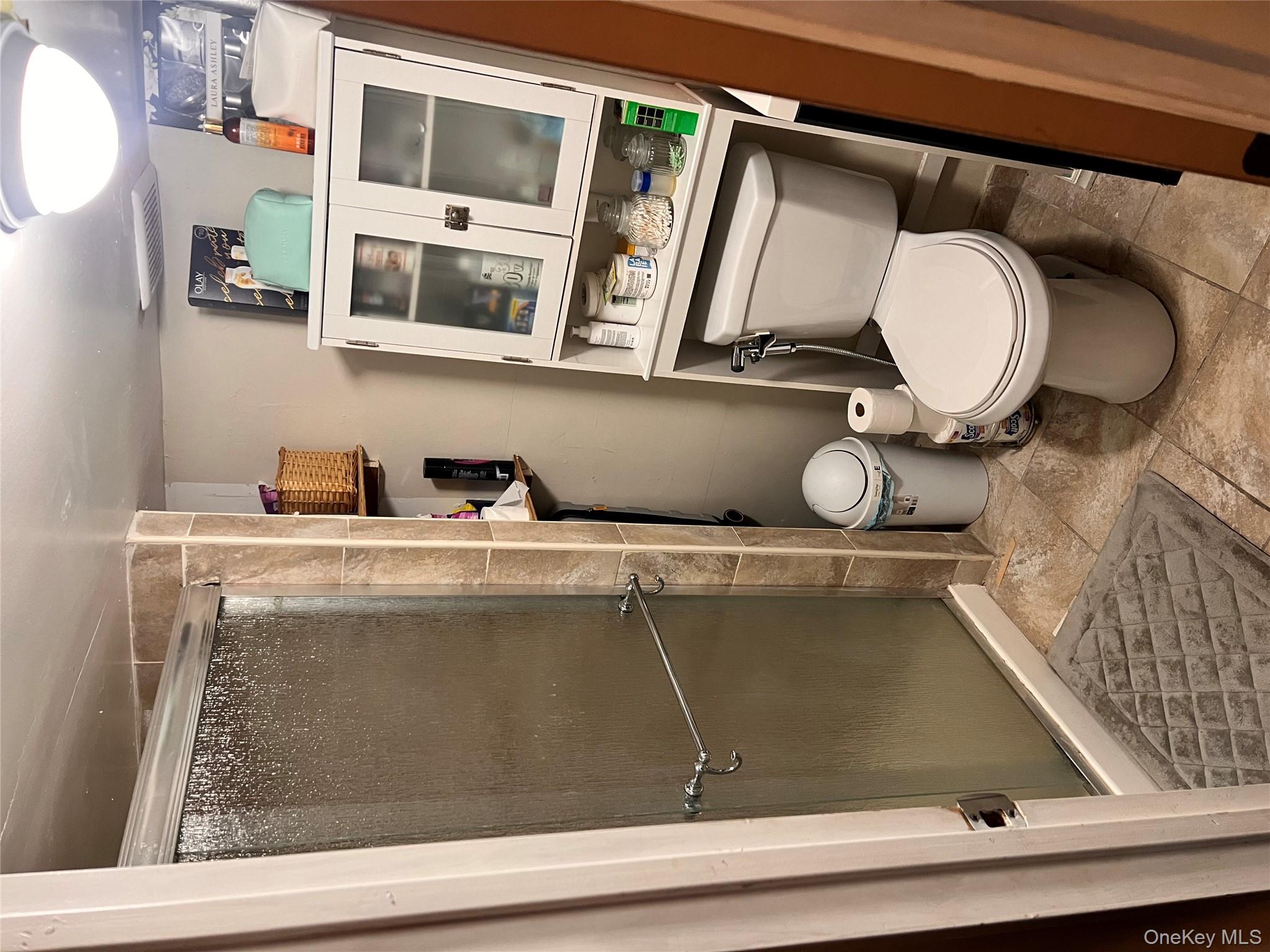 200-21 Hollis Avenue, Saint Albans, NY 11412