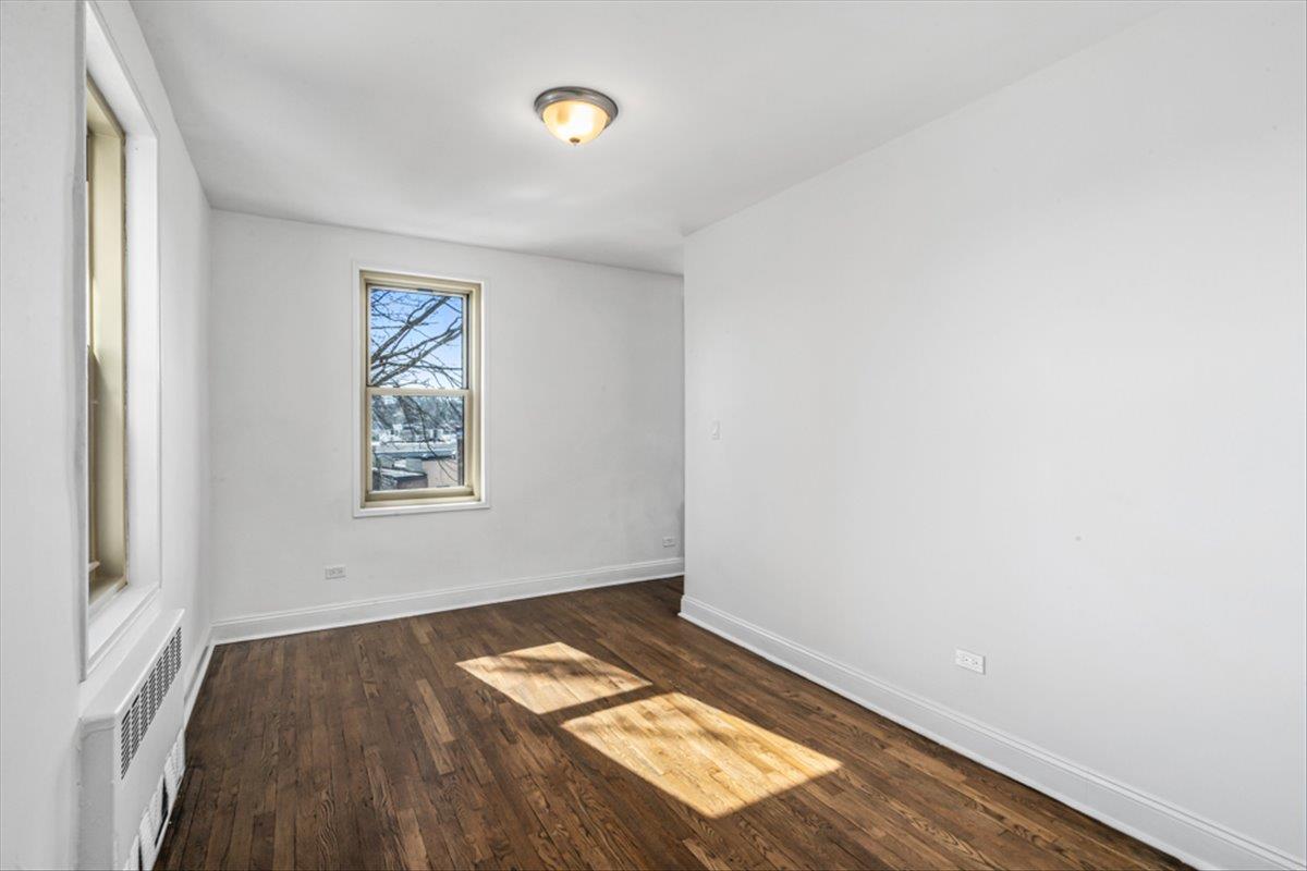 23-55 Bell Boulevard # 3B, Bayside, NY 11360