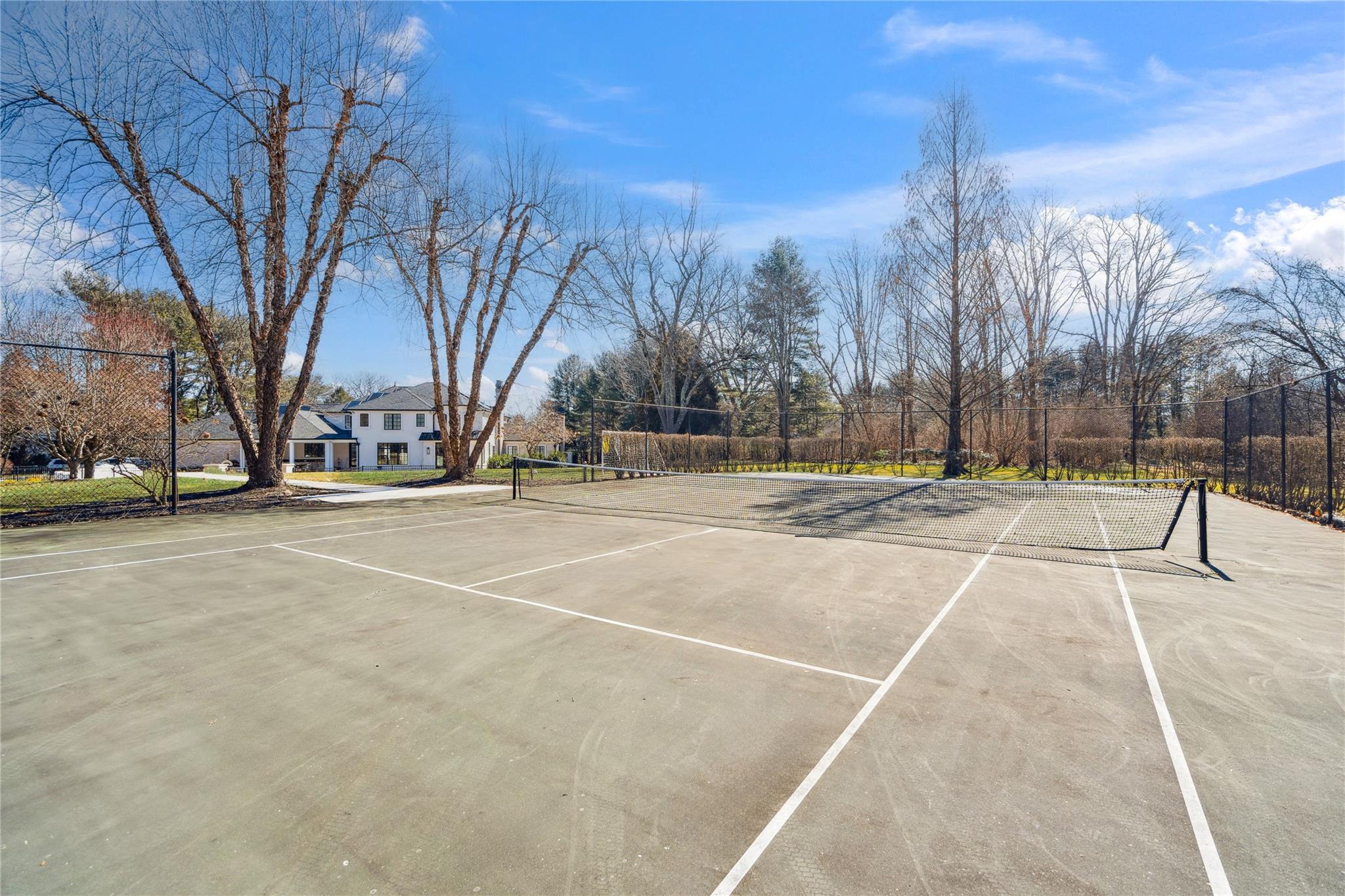 25 Longridge Lane, Old Brookville, NY 11545