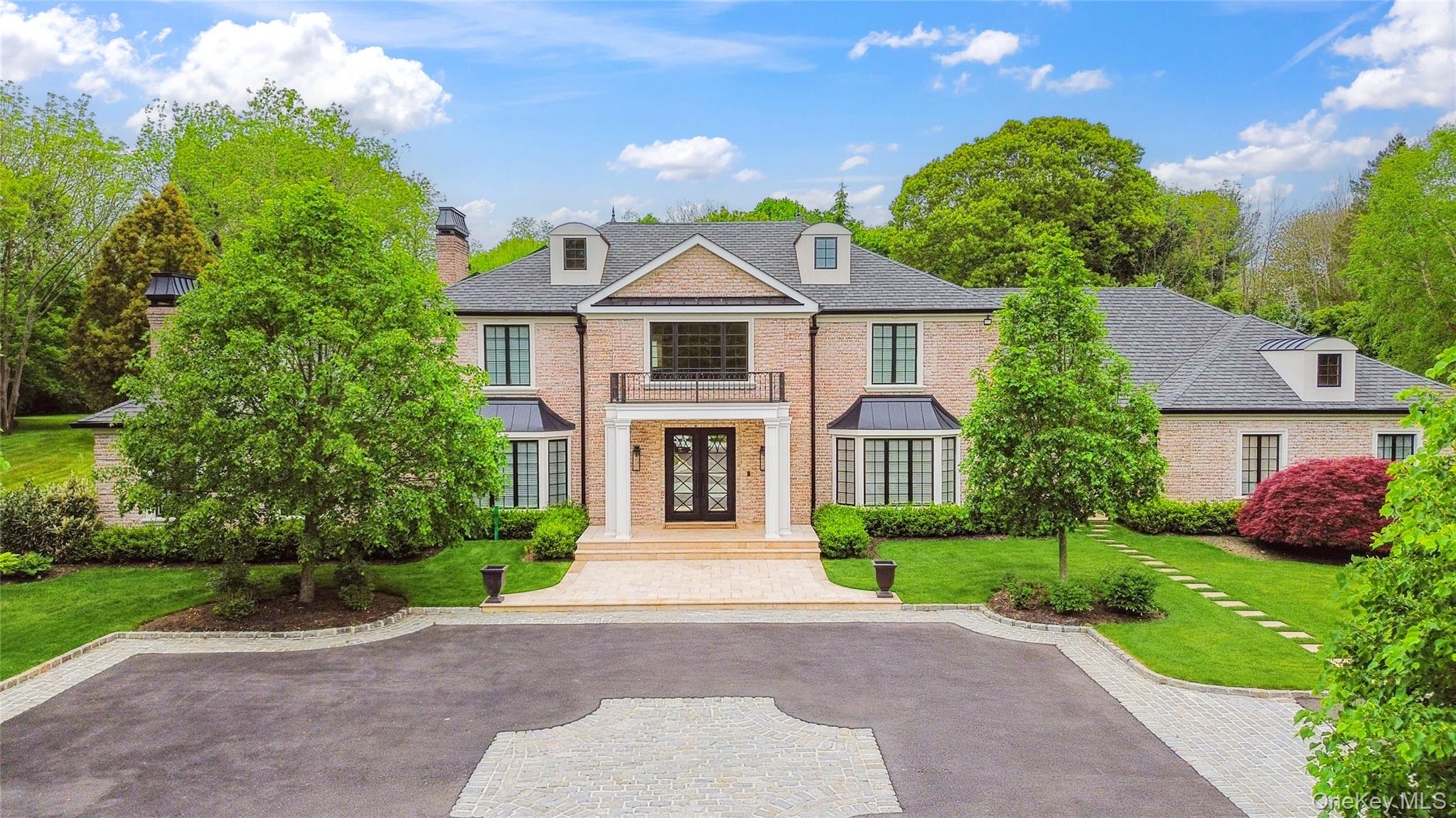 25 Longridge Lane, Old Brookville, NY 11545