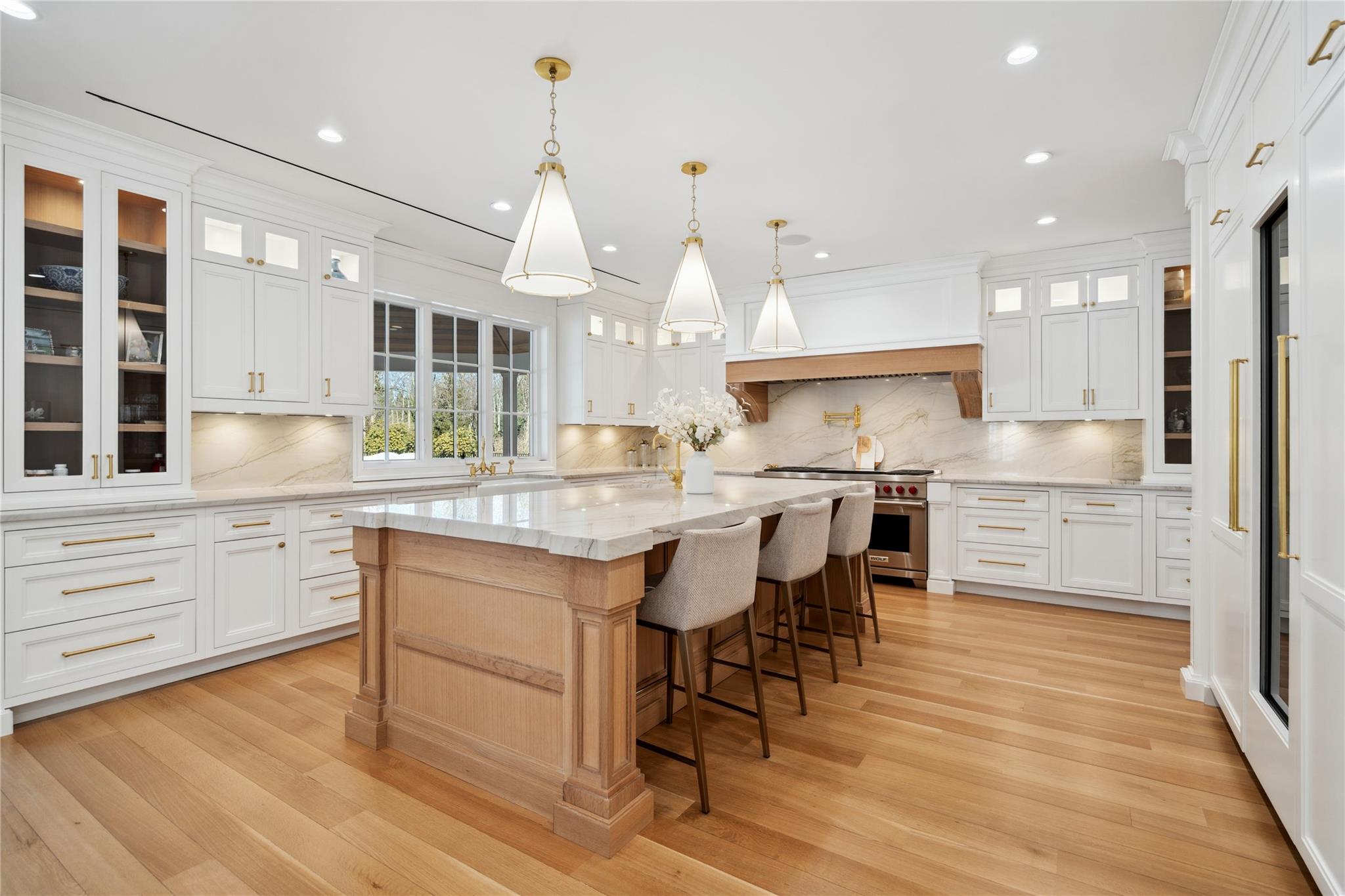 25 Longridge Lane, Old Brookville, NY 11545