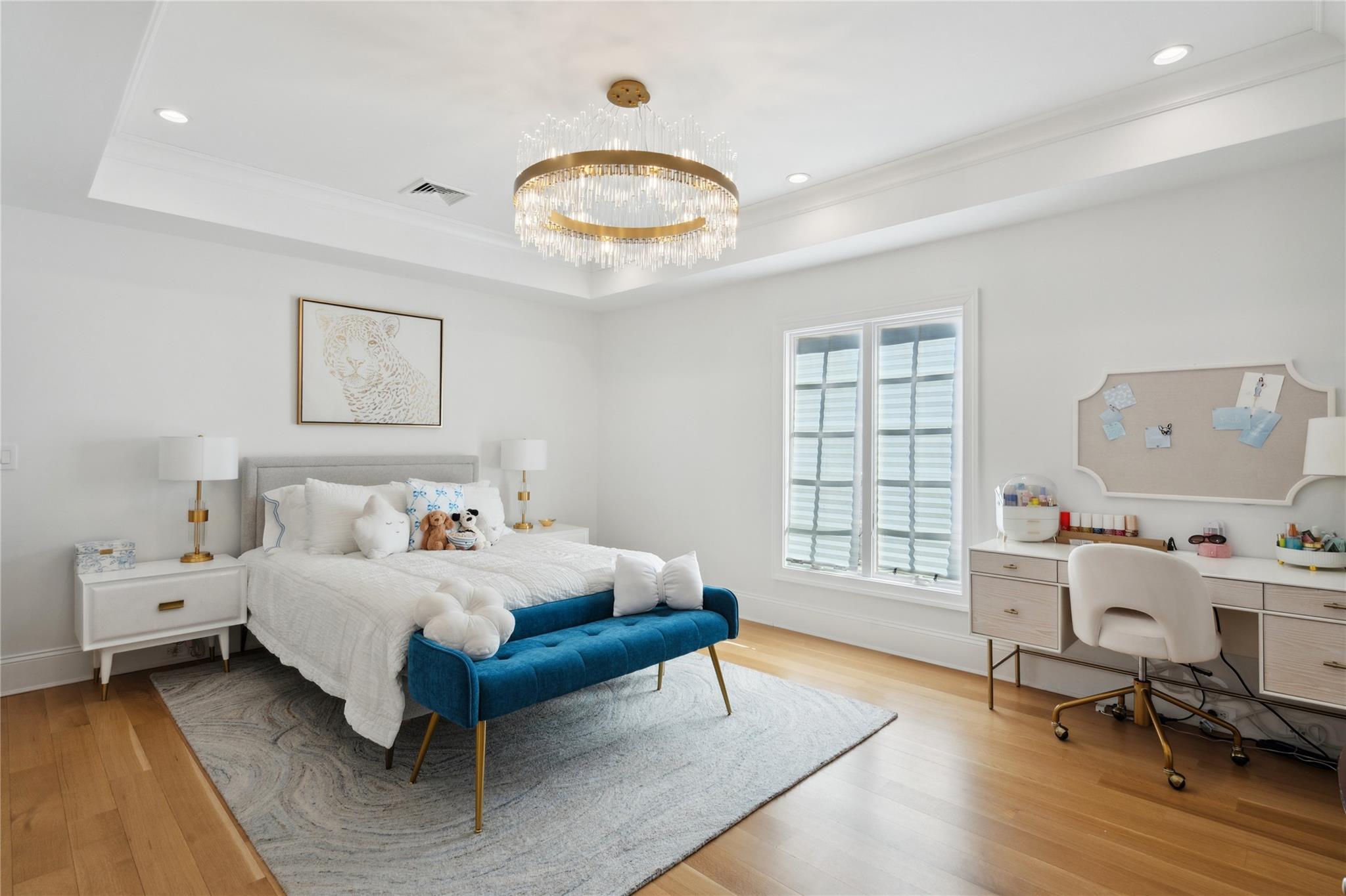 25 Longridge Lane, Old Brookville, NY 11545