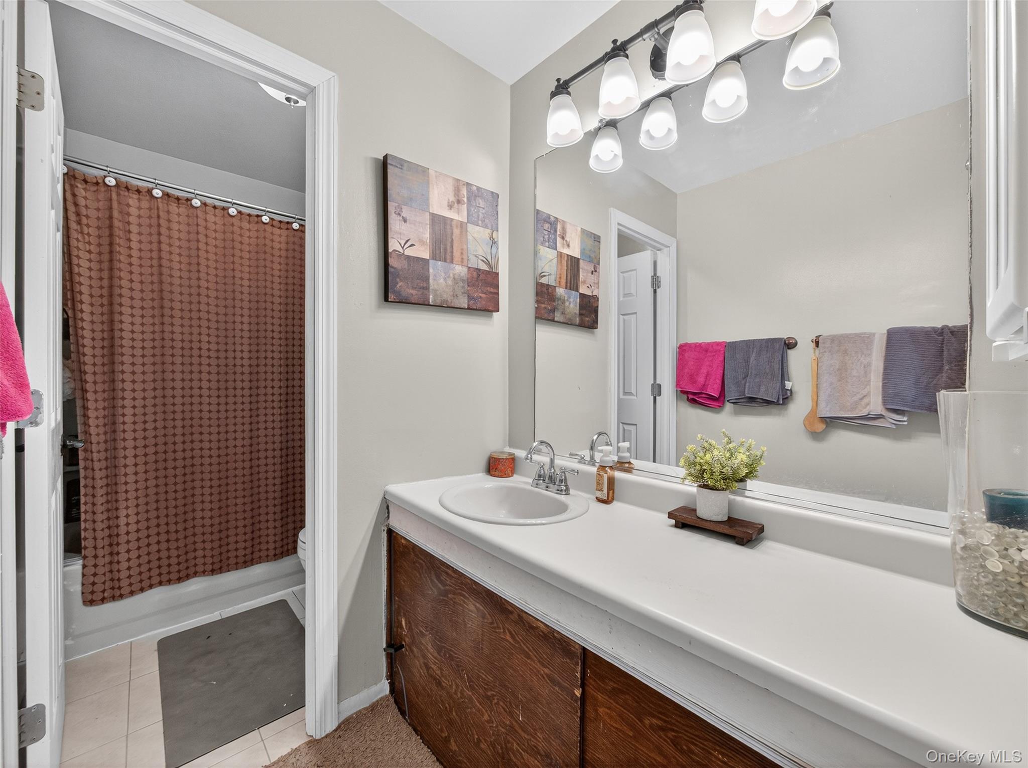 33 W Overlook Road, West Haverstraw, NY 10993