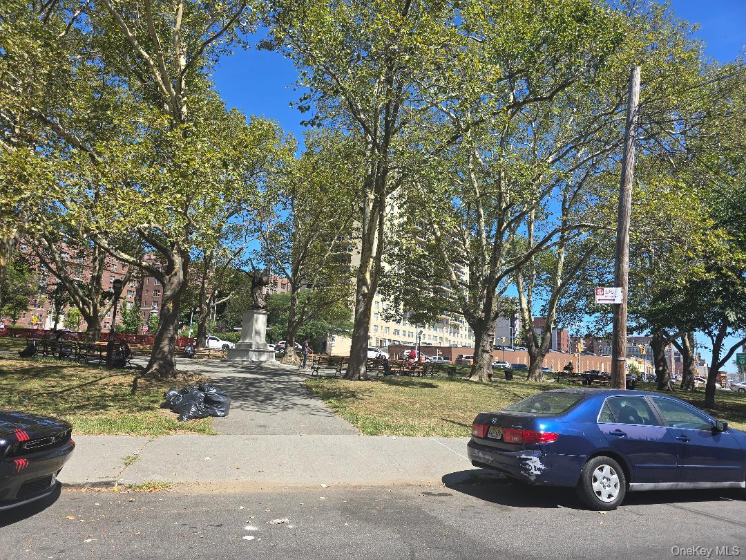 87-70 173rd Street # 4N, Jamaica, NY 11432