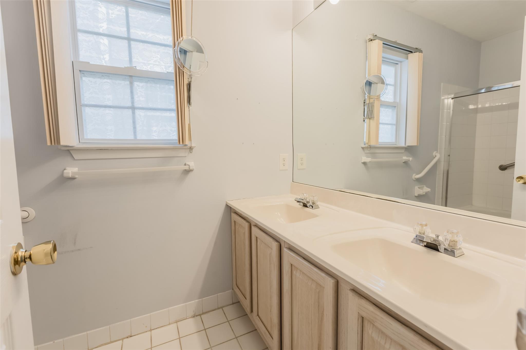 7 Ethan Circle, Middle Island, NY 11953