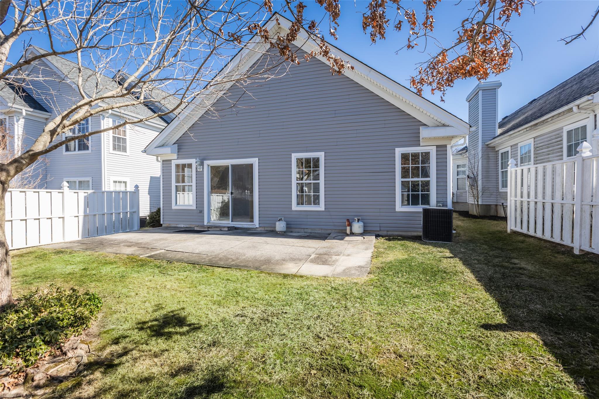 7 Ethan Circle, Middle Island, NY 11953