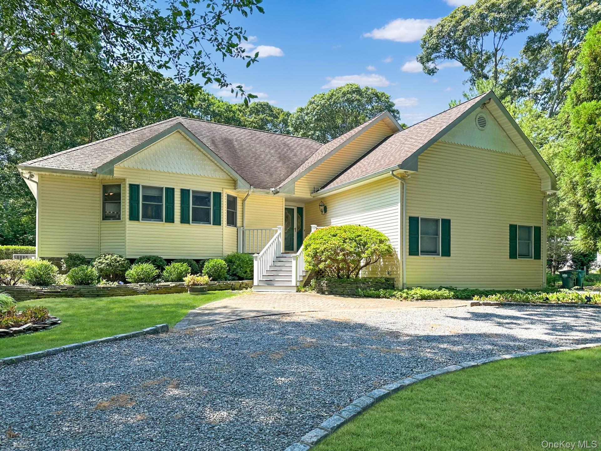 30 Brander Parkway, Shelter Island, NY 11964