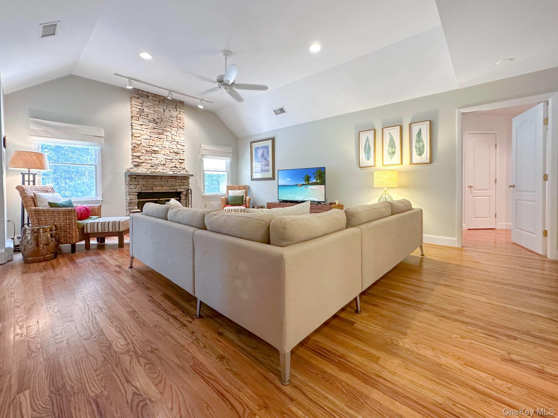 30 Brander Parkway, Shelter Island, NY 11964