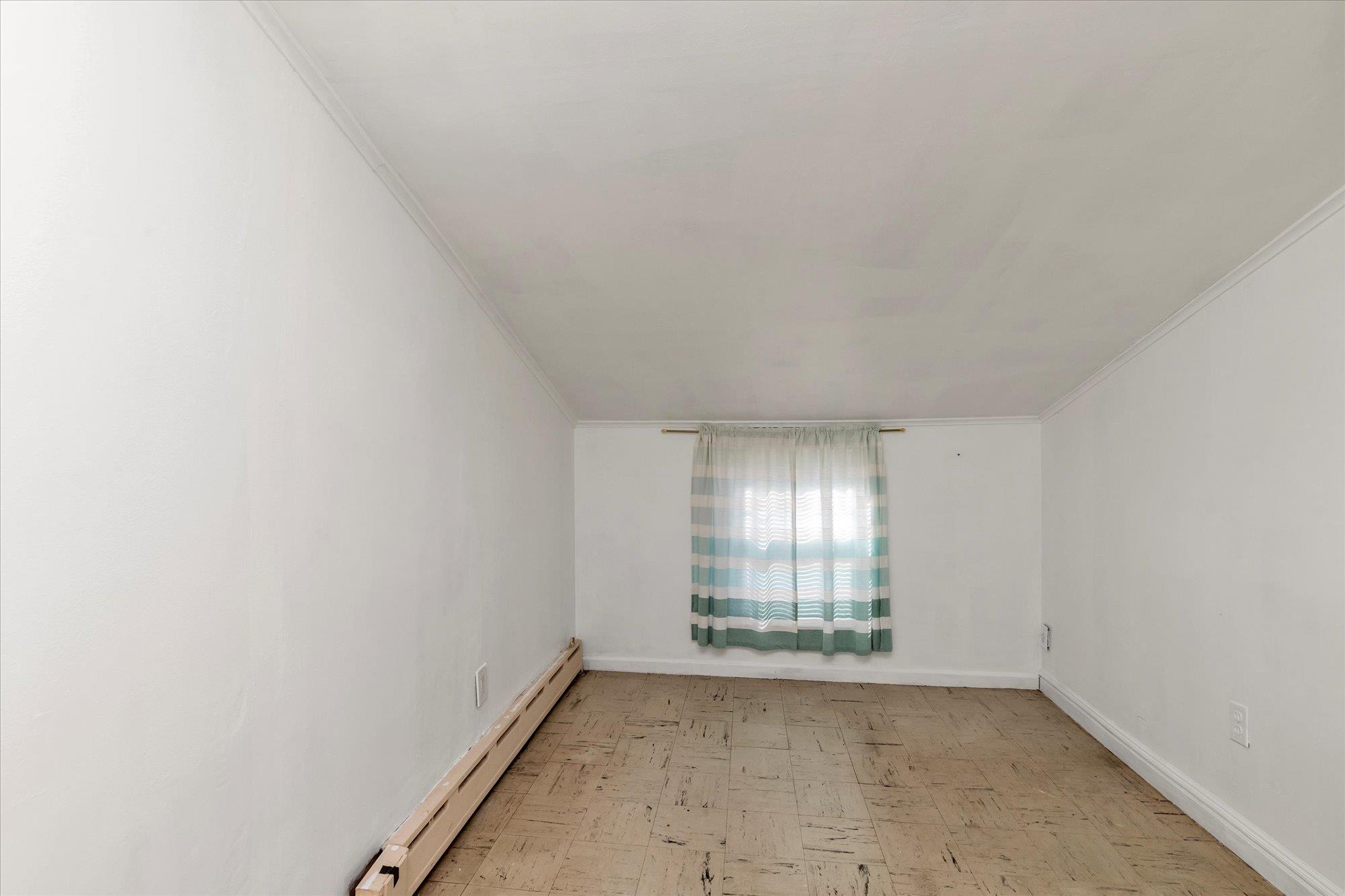 14 Russell Street, North Baldwin, NY 11510