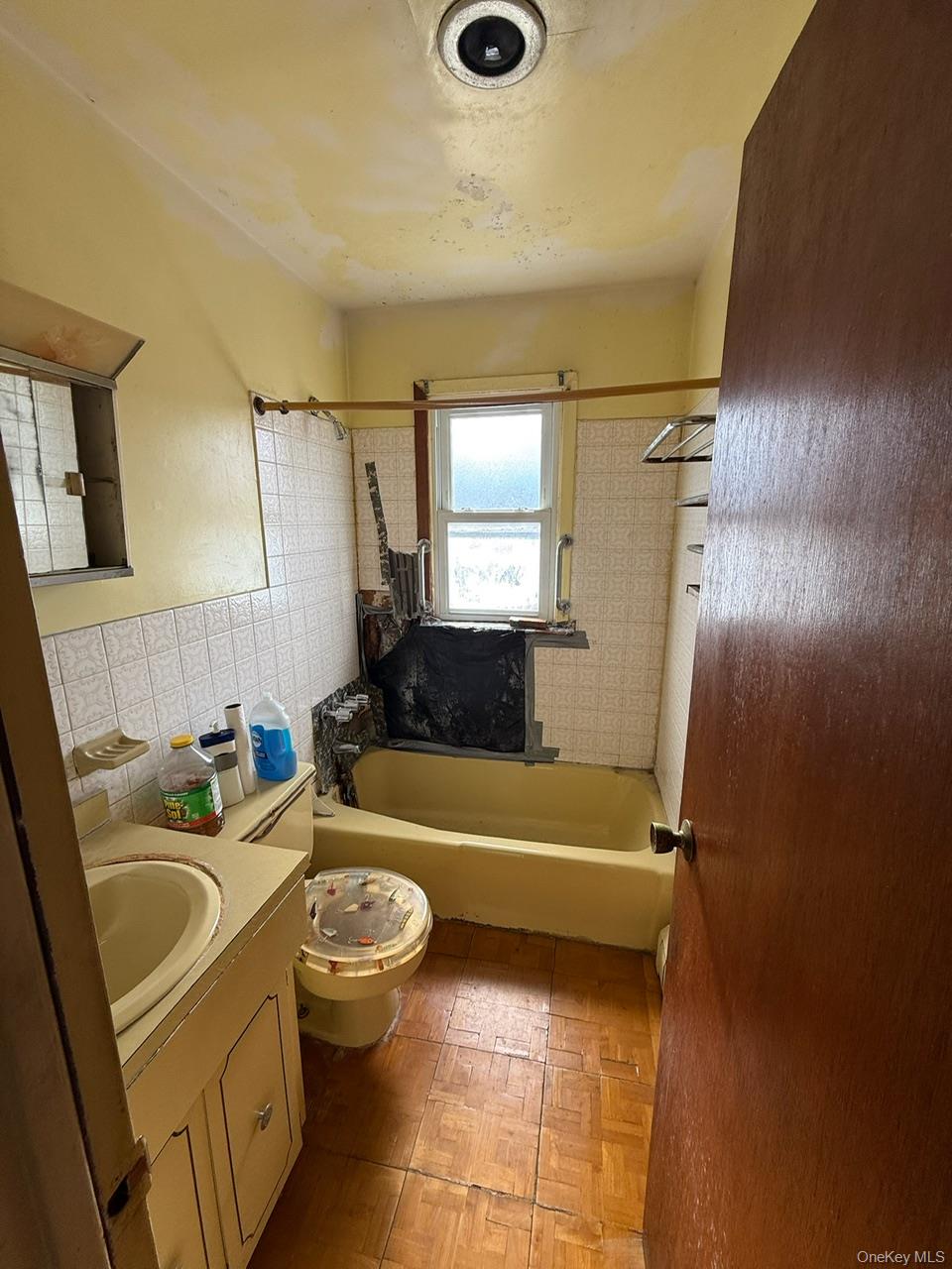 94 Patmore Avenue, Yonkers, NY 10710