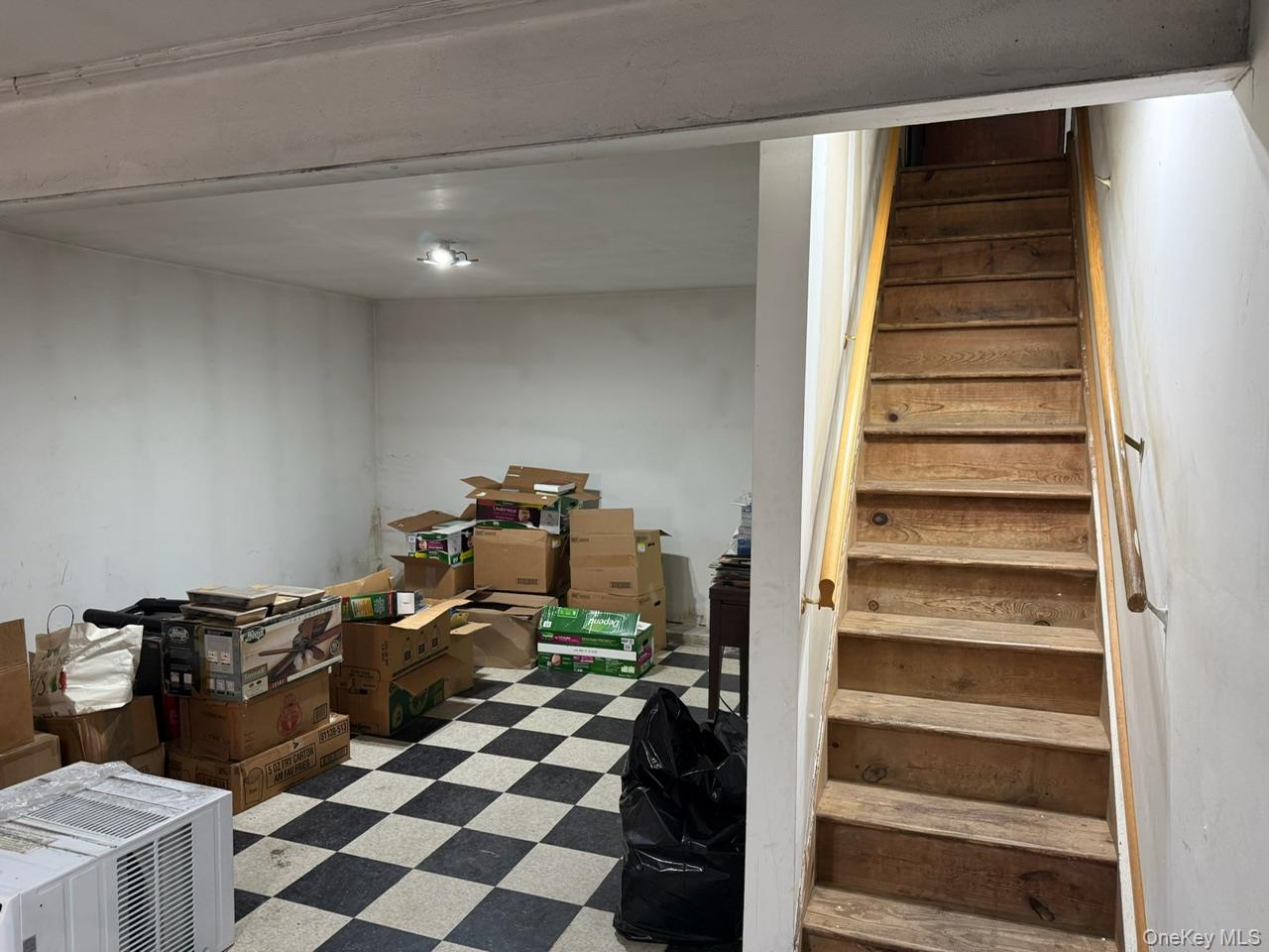 94 Patmore Avenue, Yonkers, NY 10710