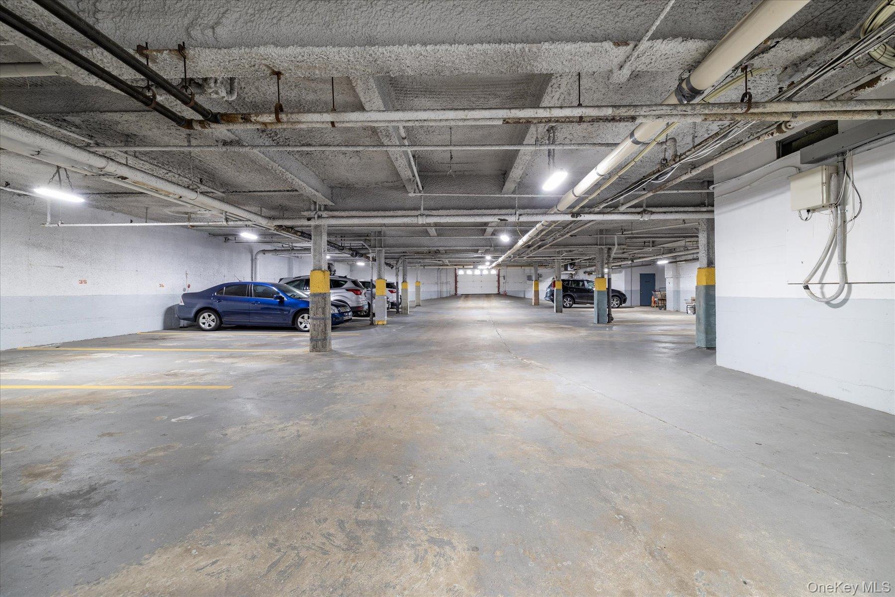 75 Noble Street # 219, Lynbrook, NY 11563