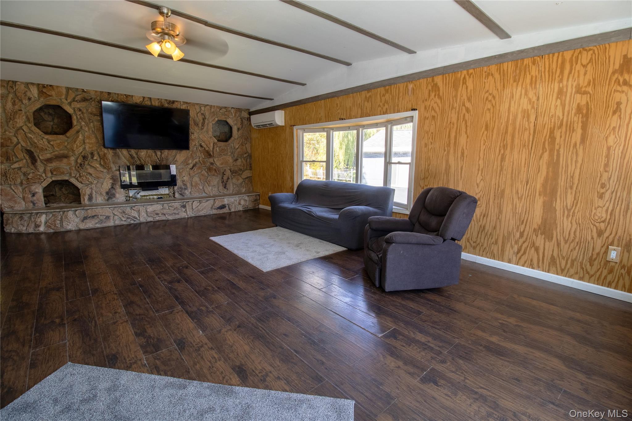 4108 State Route 9G, Germantown, NY 12526