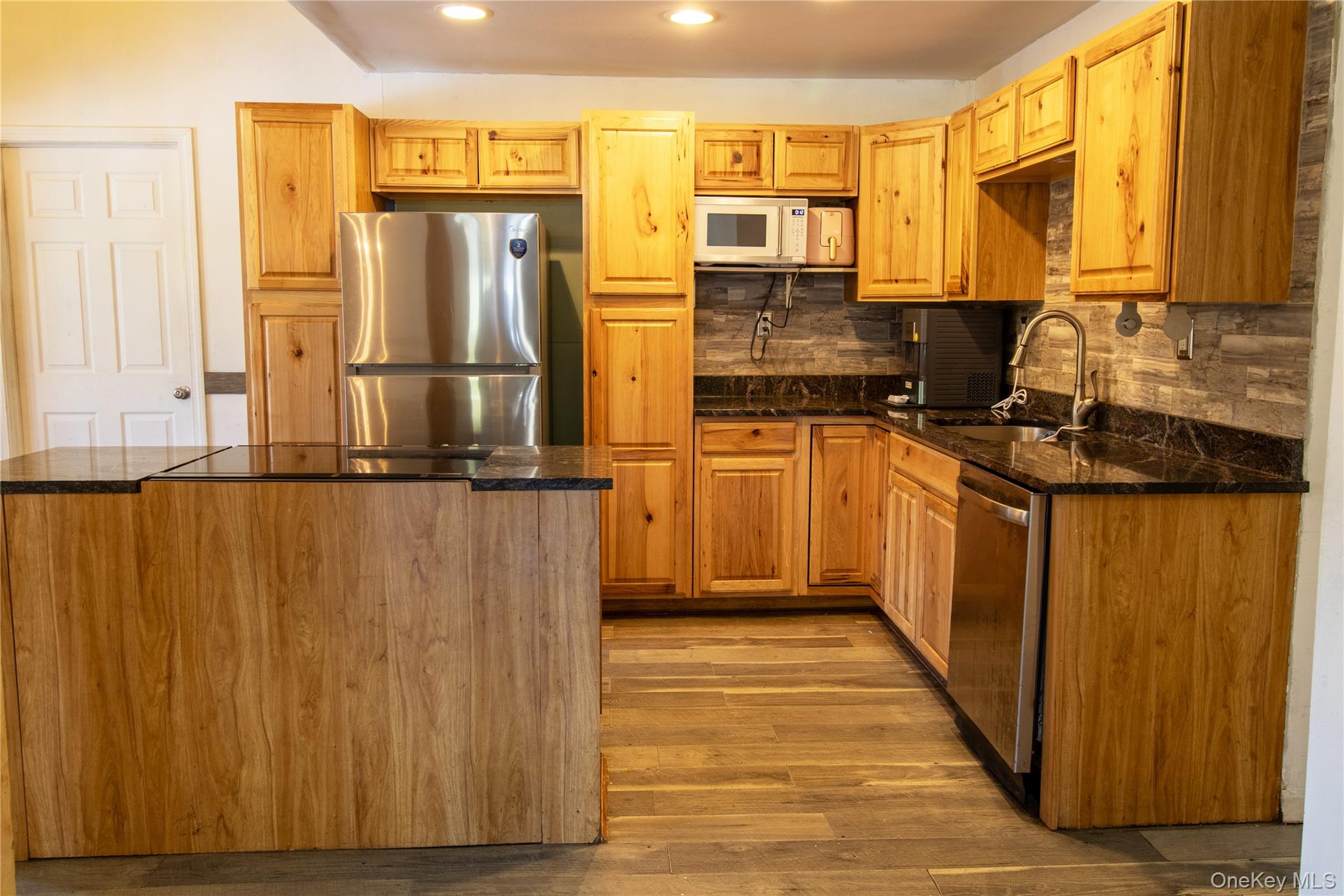 4108 State Route 9G, Germantown, NY 12526