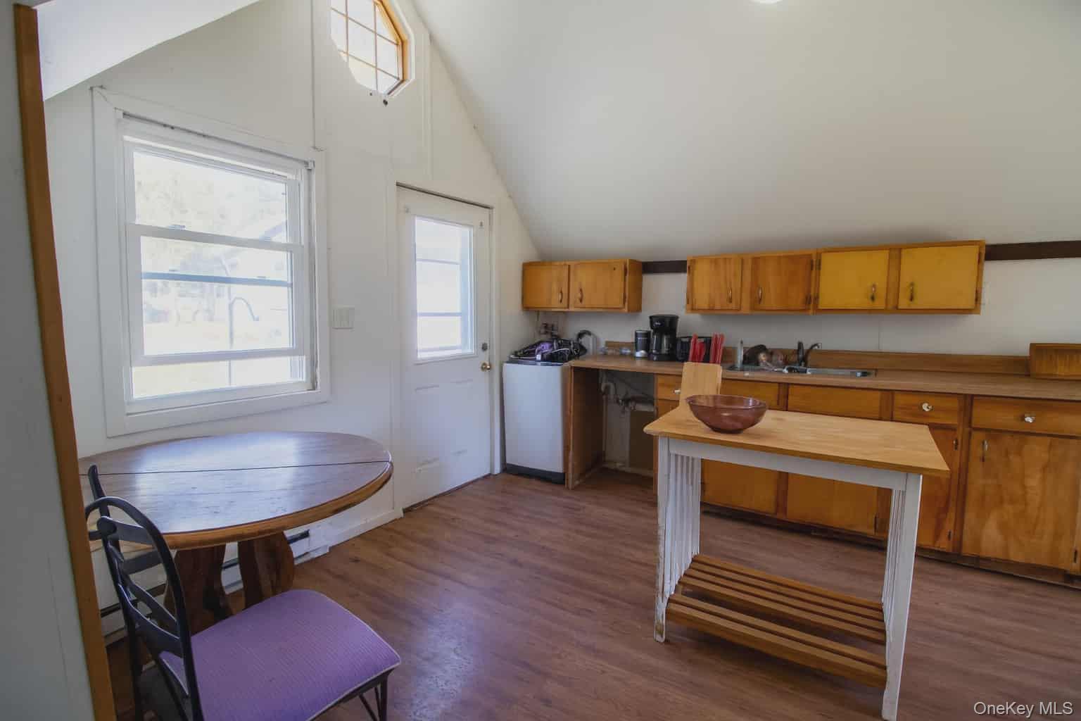 4108 State Route 9G, Germantown, NY 12526