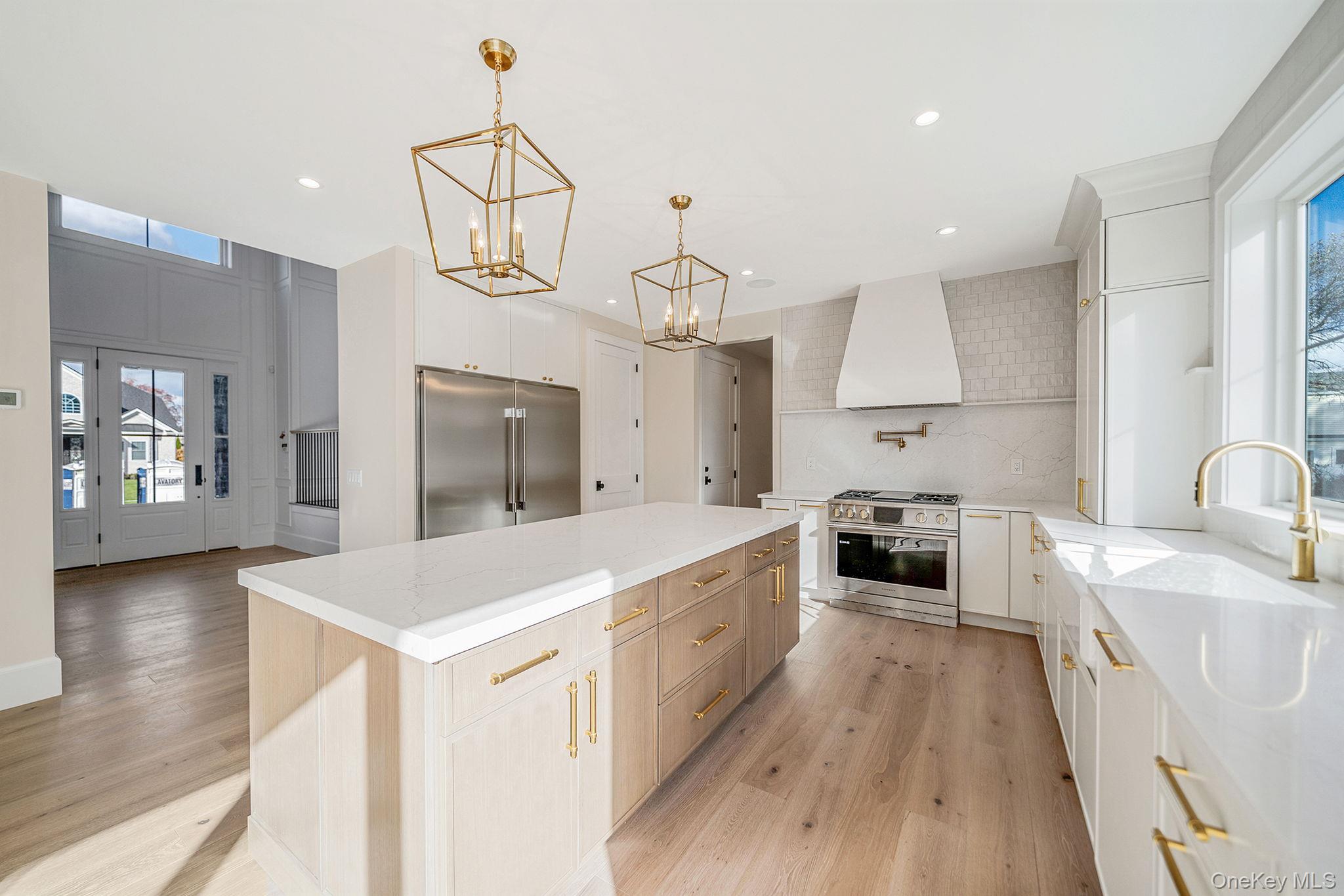 4 Blackwell Court, Nesconset, NY 11767