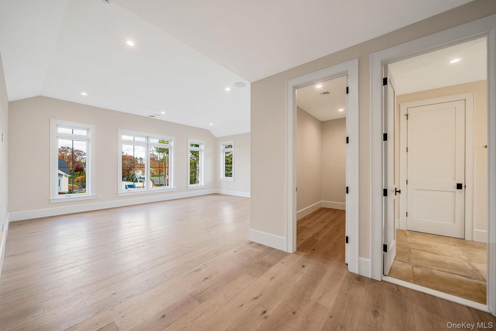 4 Blackwell Court, Nesconset, NY 11767