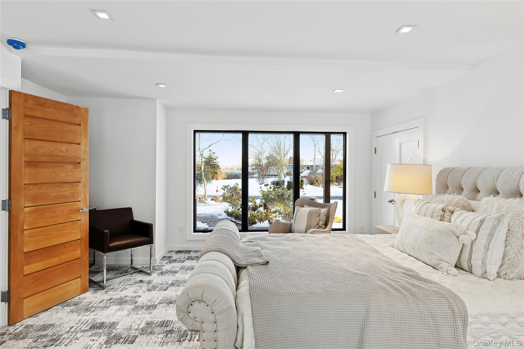 221 Redwood Road, Sag Harbor, NY 11963