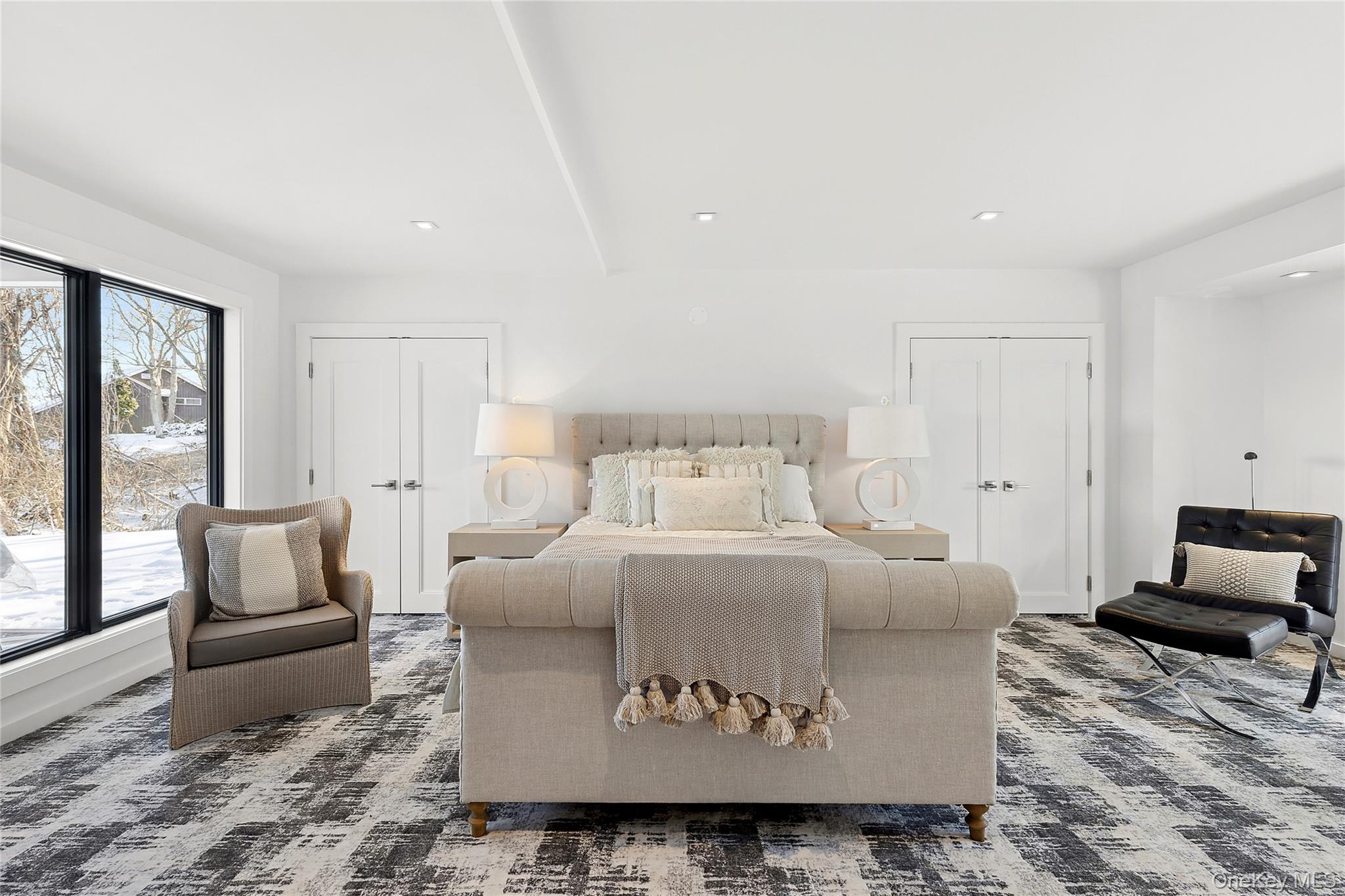 221 Redwood Road, Sag Harbor, NY 11963