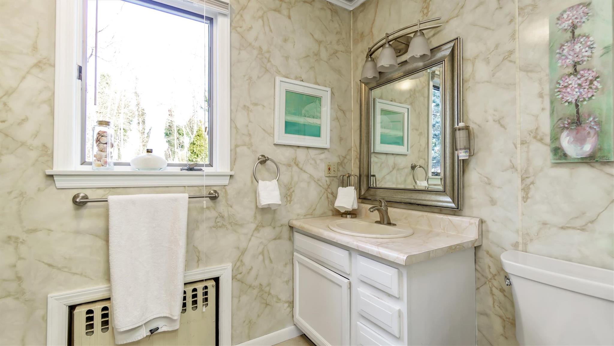 280 Wickham Avenue, Mattituck, NY 11952