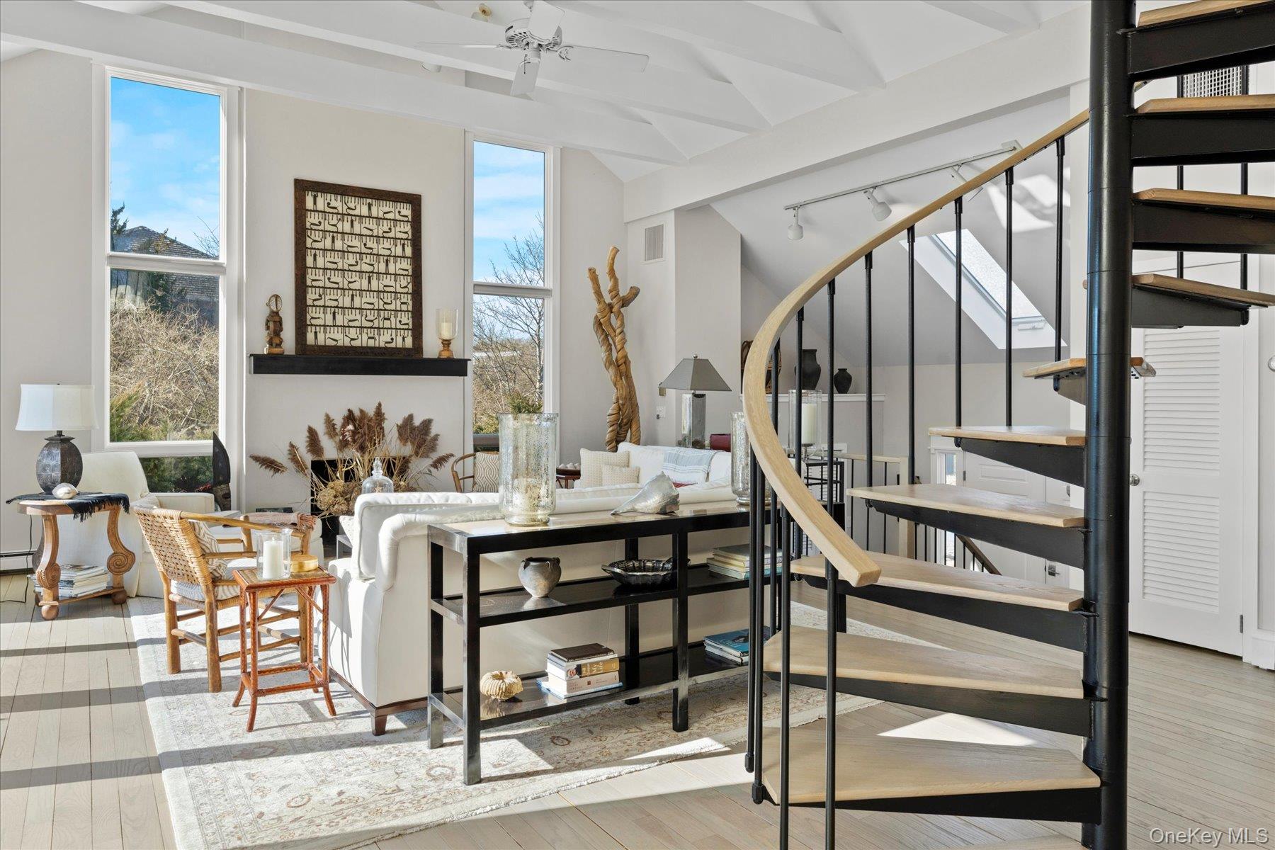 61 Seabreeze Lane, Amagansett, NY 11930