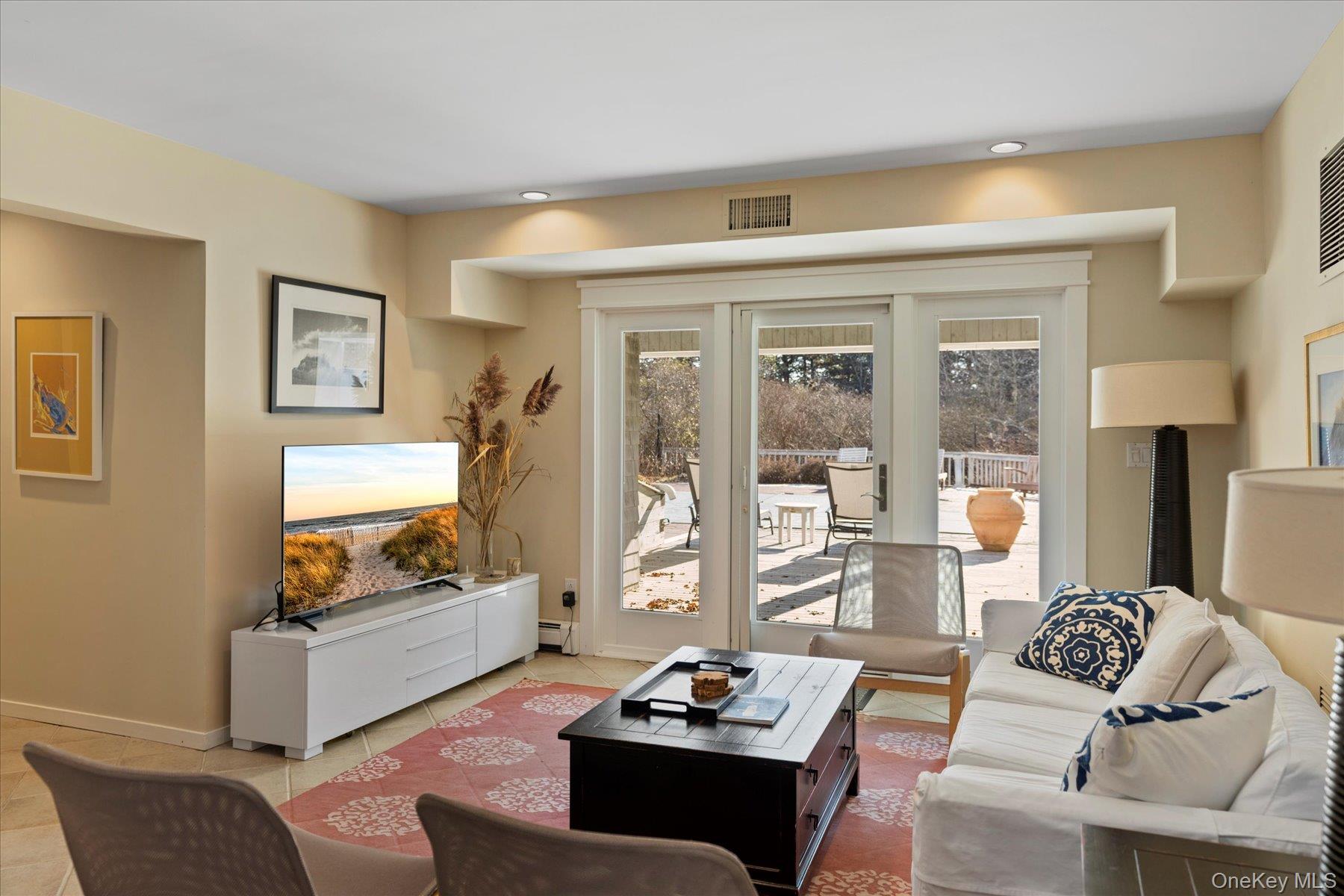 61 Seabreeze Lane, Amagansett, NY 11930