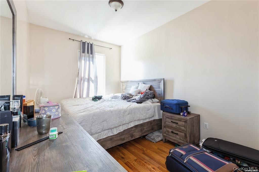 100-08 103rd av, Ozone Park, NY 11417