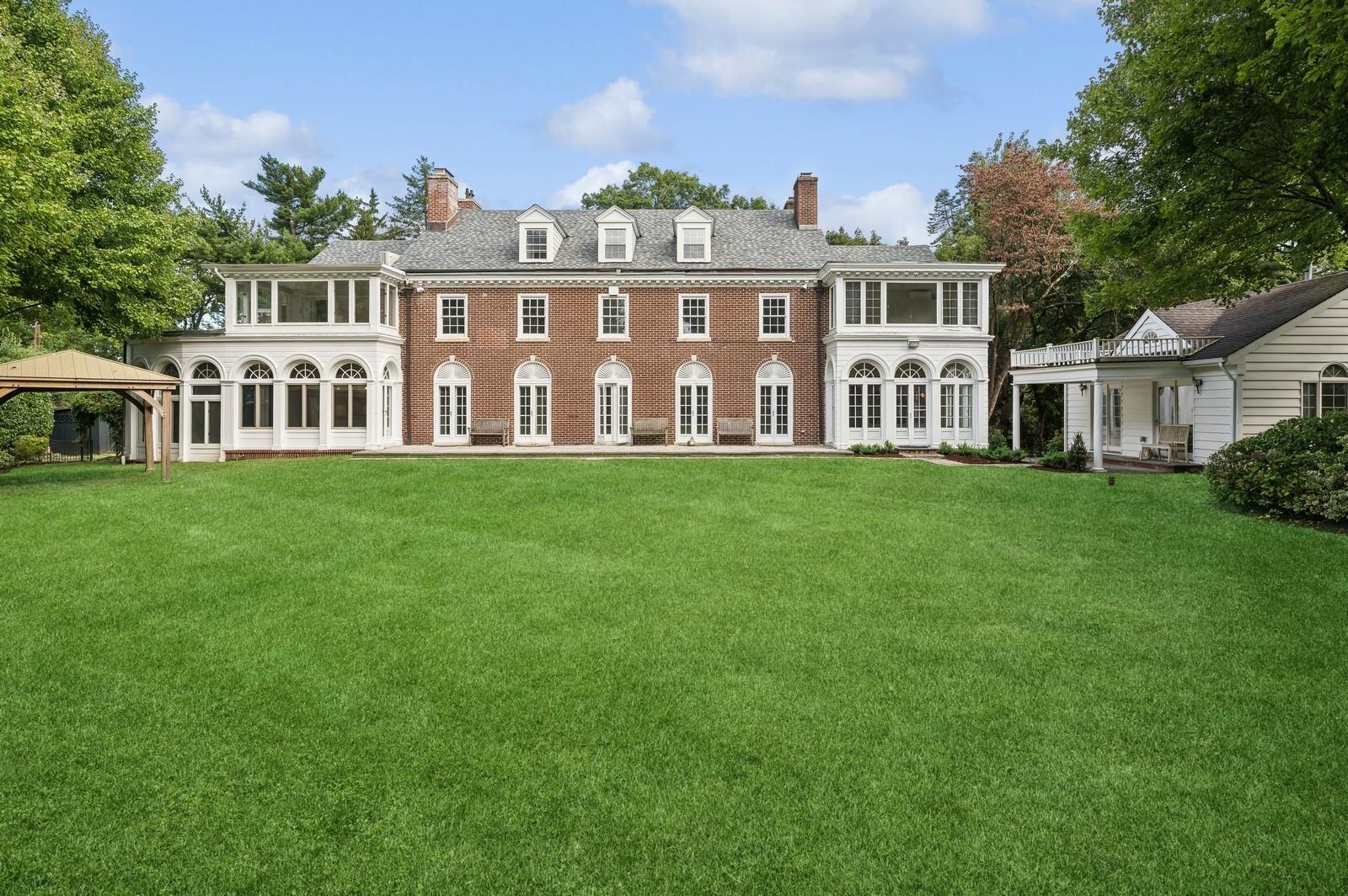 4 aka 45 Durham Road, Bronxville, NY 10708