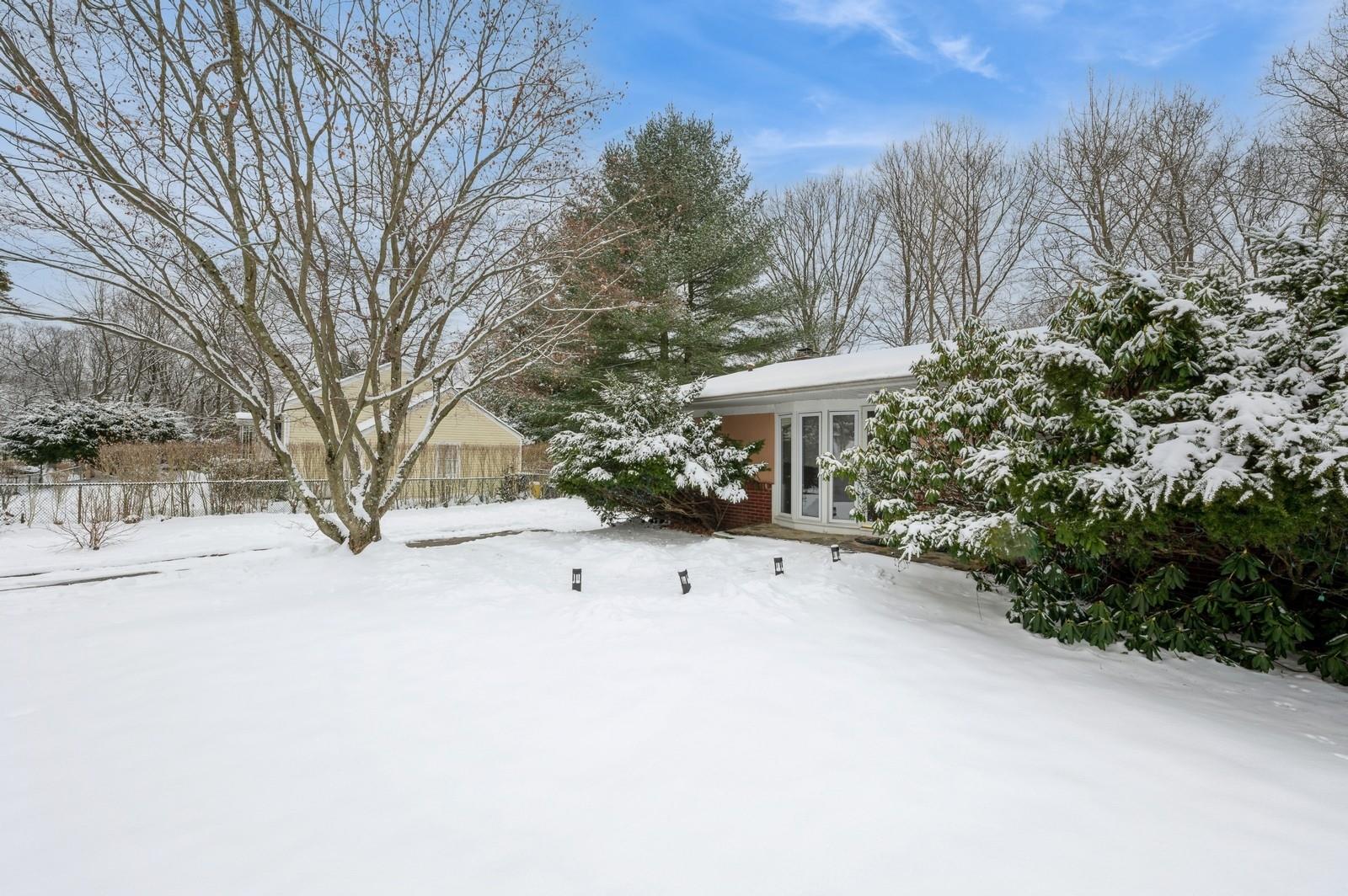 323 County Center Road, White Plains, NY 10603