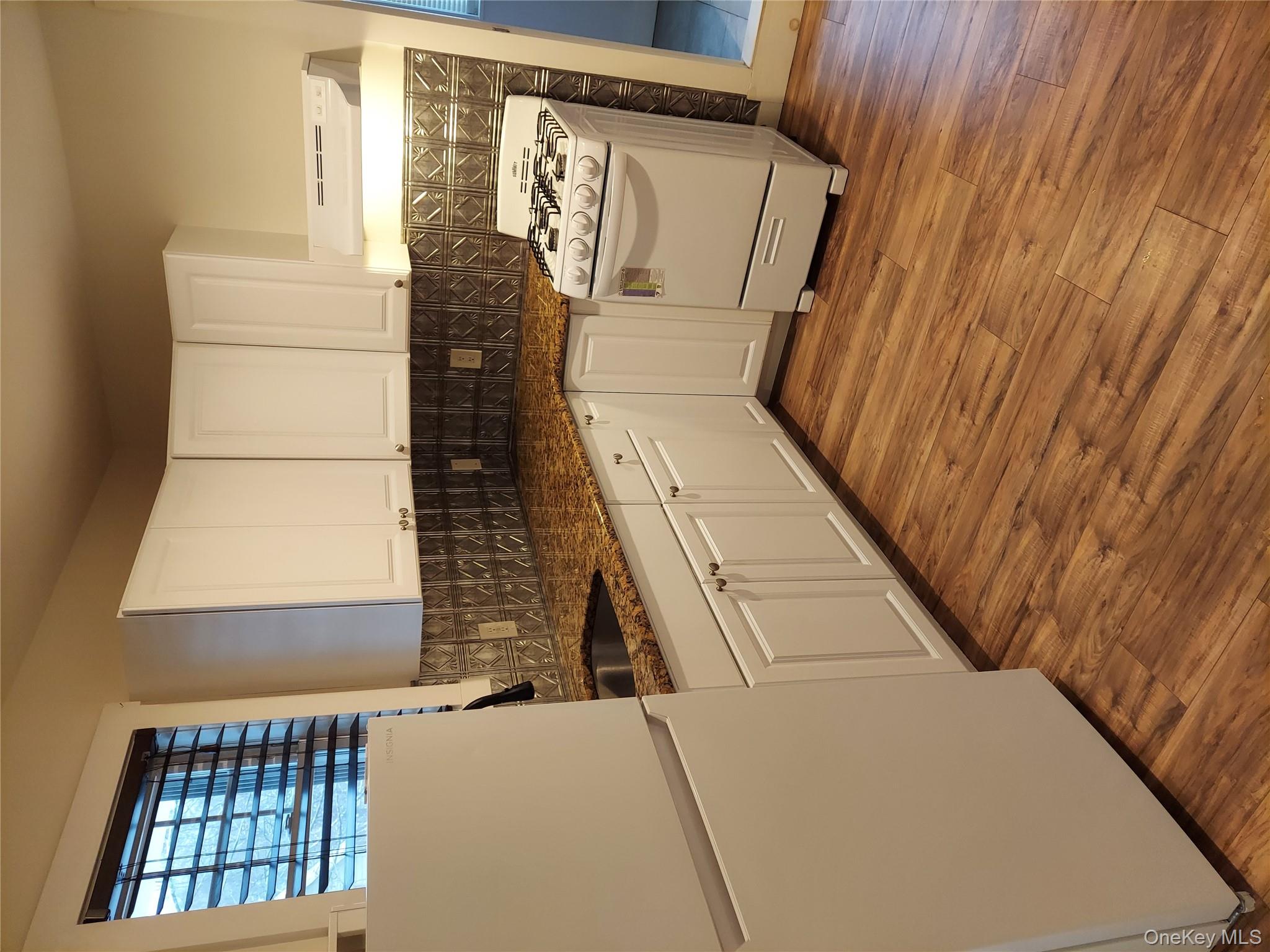 17 Rockland Avenue # #5, Hillburn, NY 10931