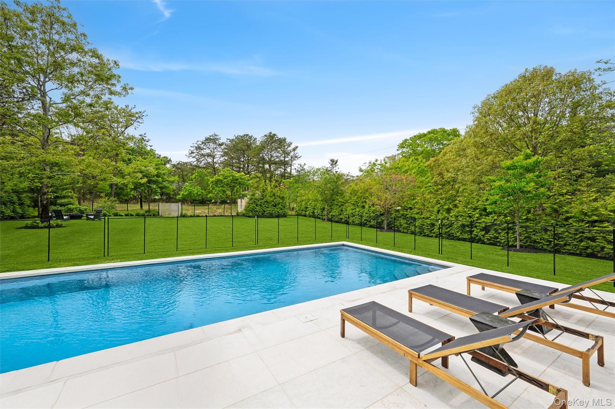 28 Canoe Place Road, Hampton Bays, NY 11946