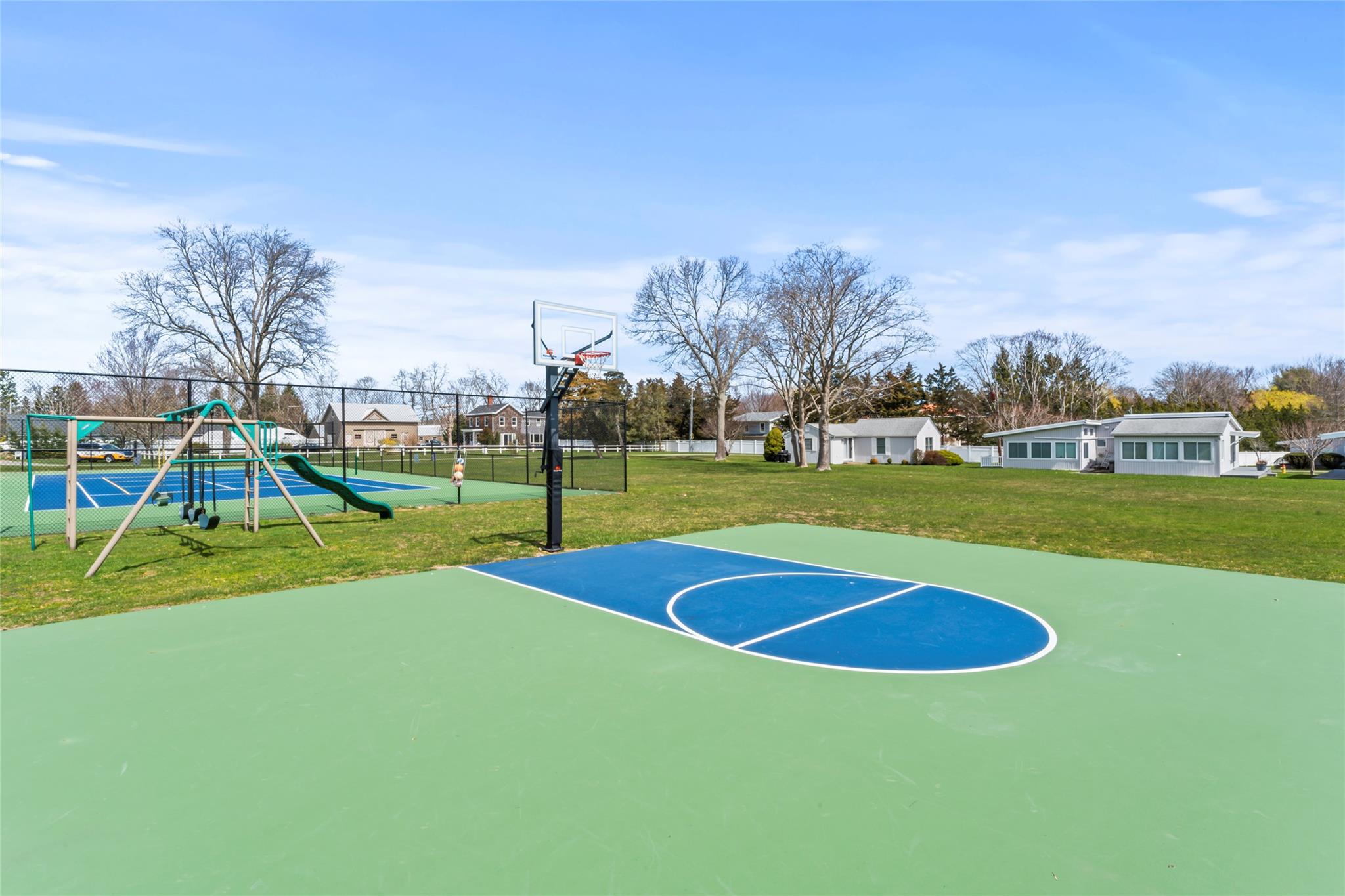 2500 Maple Lane # 10, Greenport, NY 11944