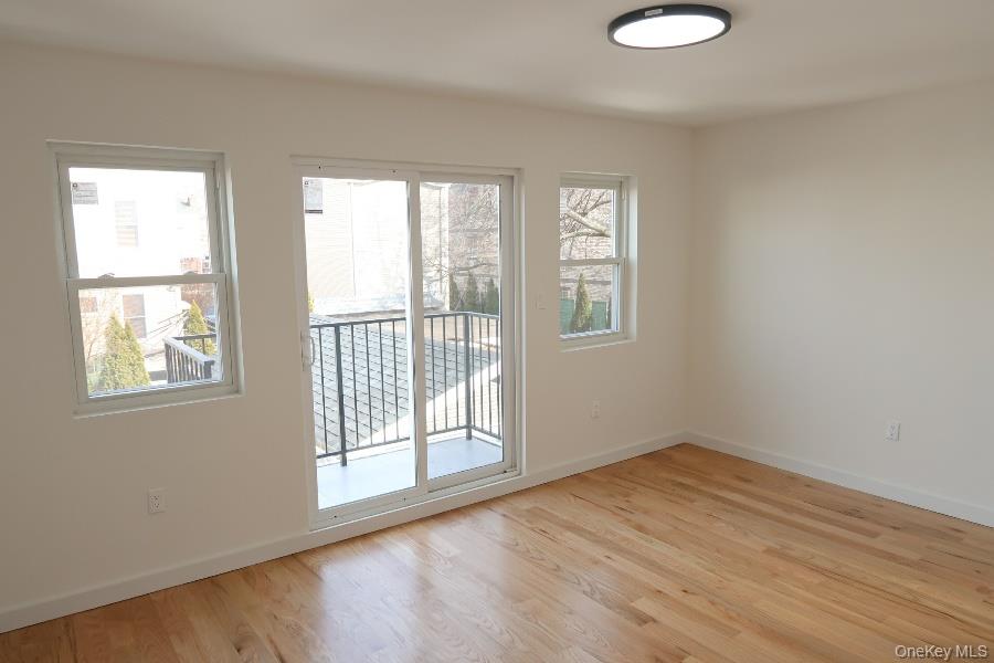 9521 89th st, Ozone Park, NY 11416