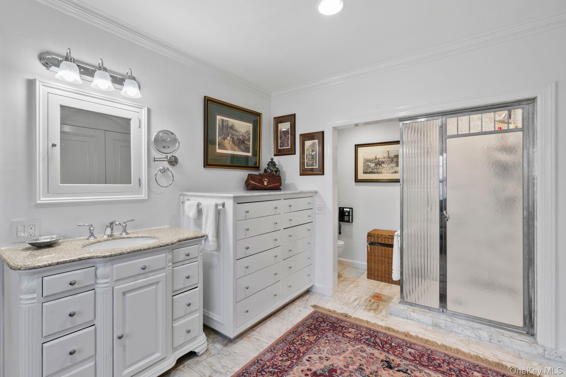 8 Stonegate Lane, Old Brookville, NY 11545