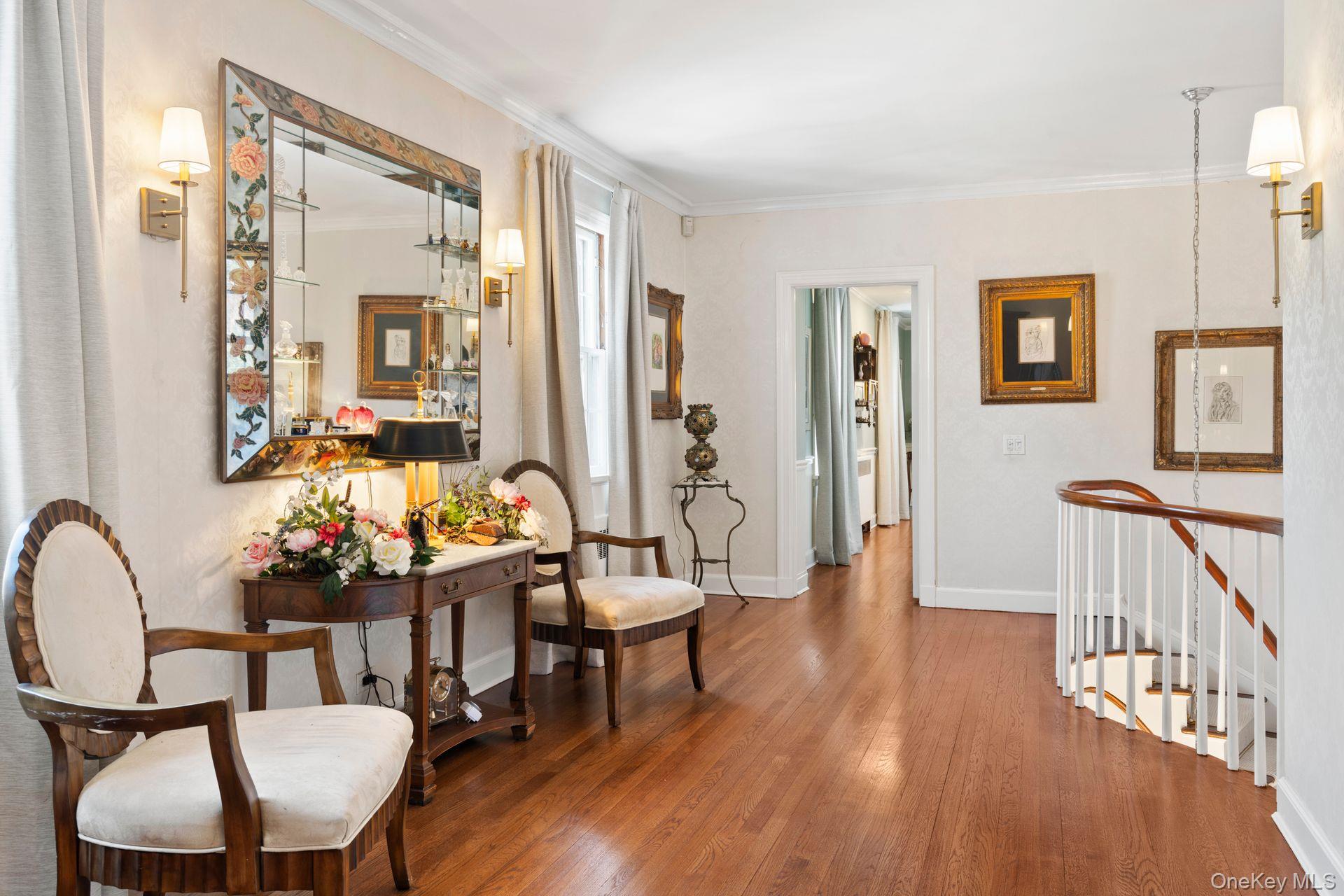 8 Stonegate Lane, Old Brookville, NY 11545