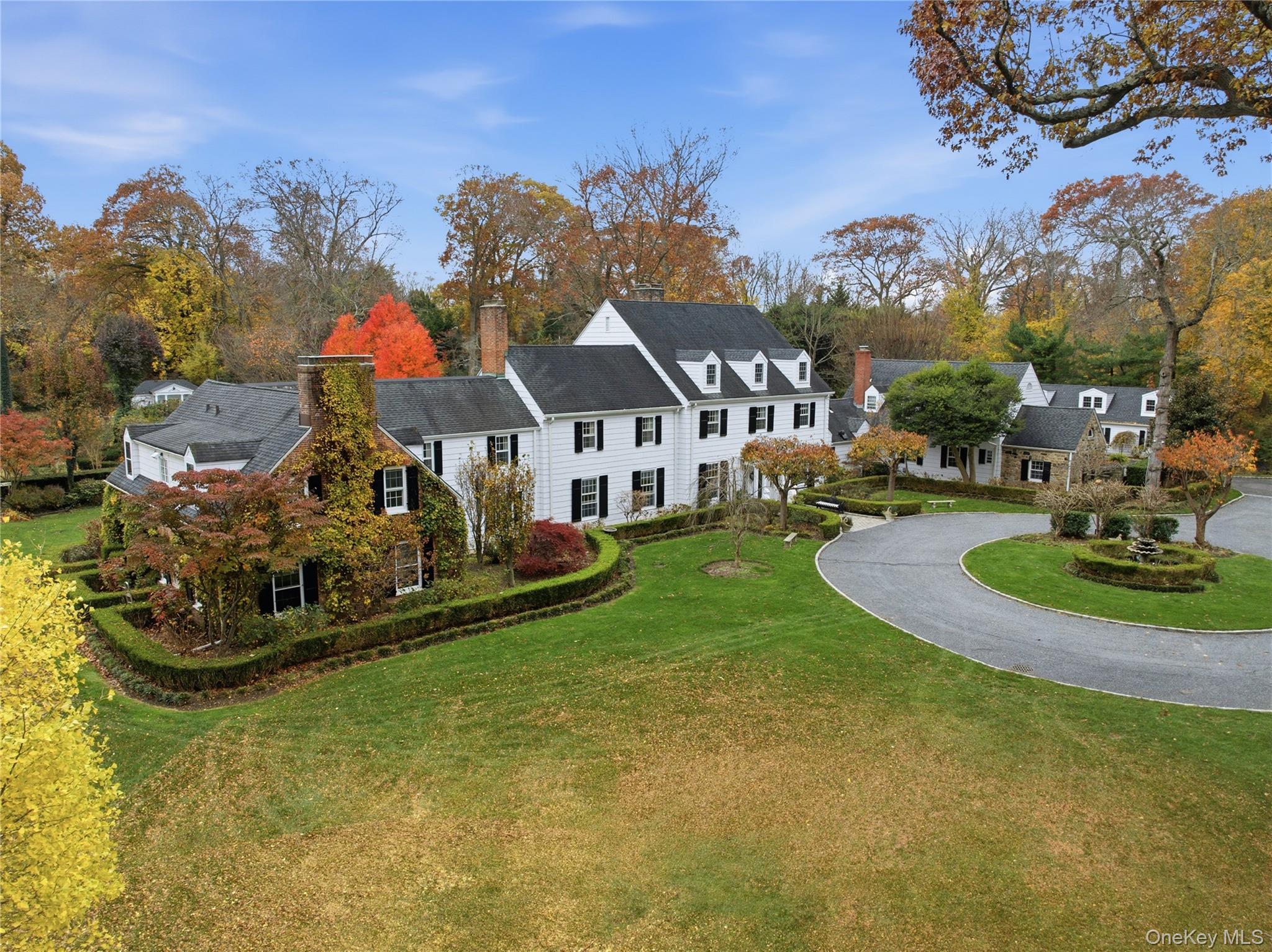 8 Stonegate Lane, Old Brookville, NY 11545