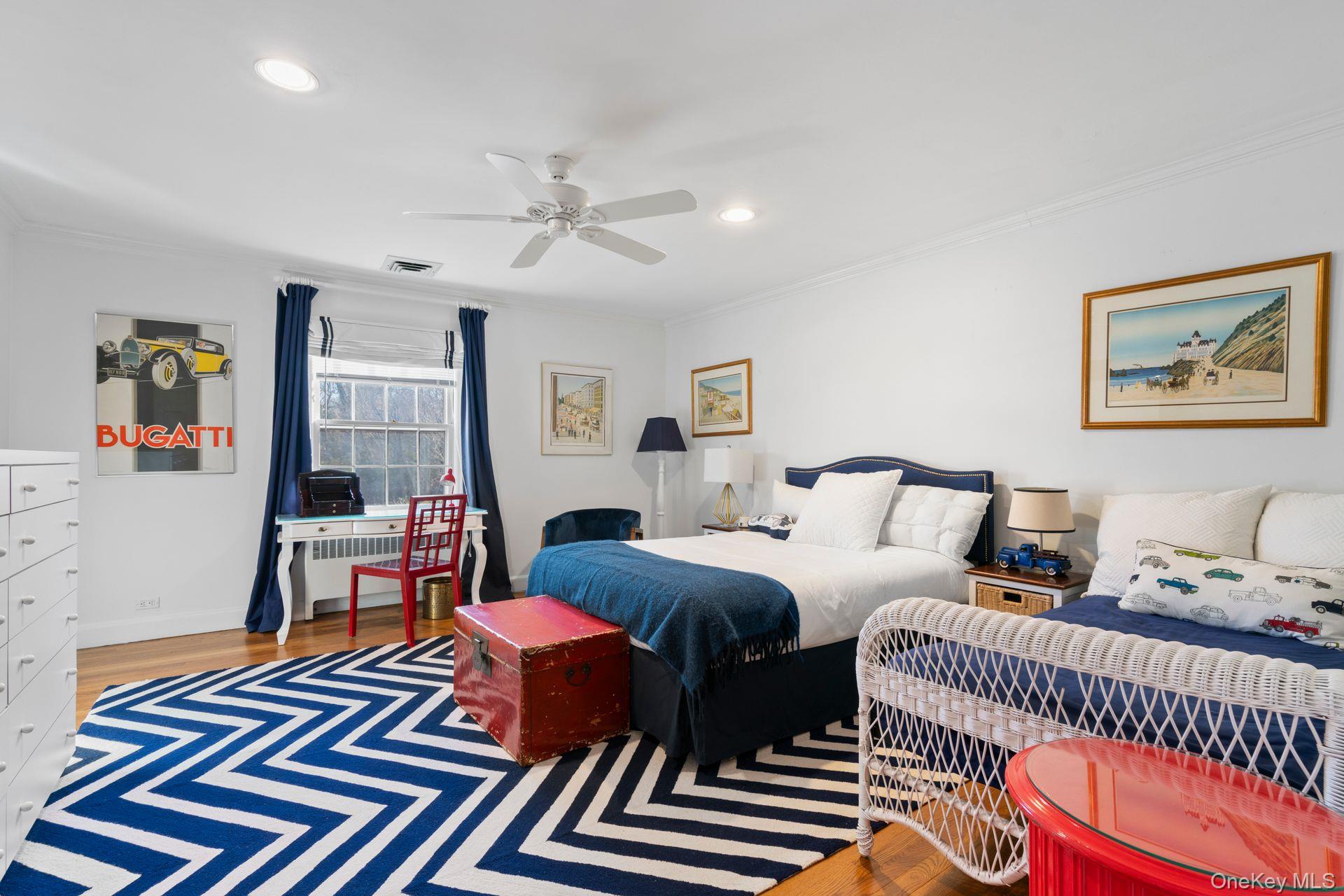 8 Stonegate Lane, Old Brookville, NY 11545