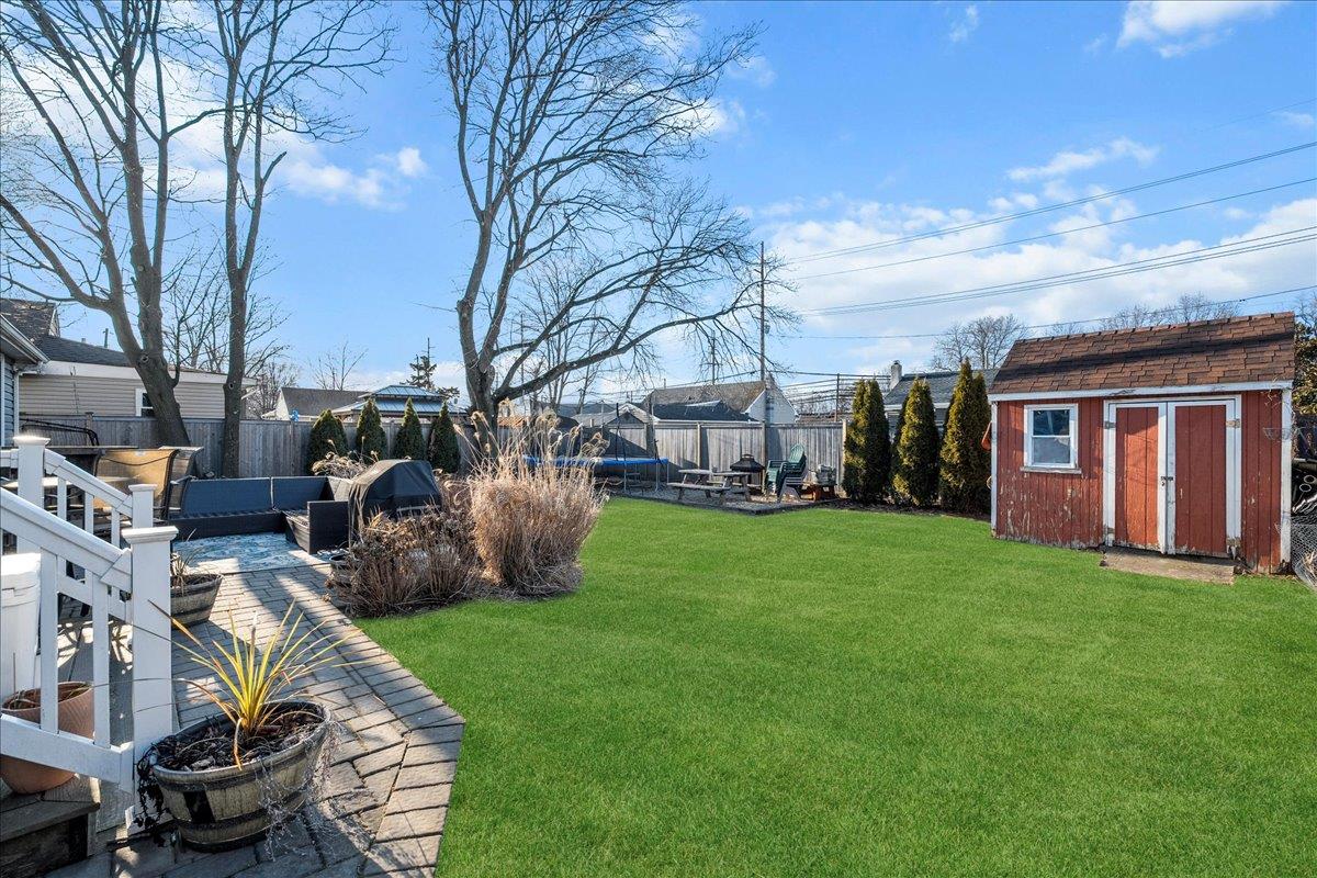 55 Tappan Avenue, Babylon, NY 11702