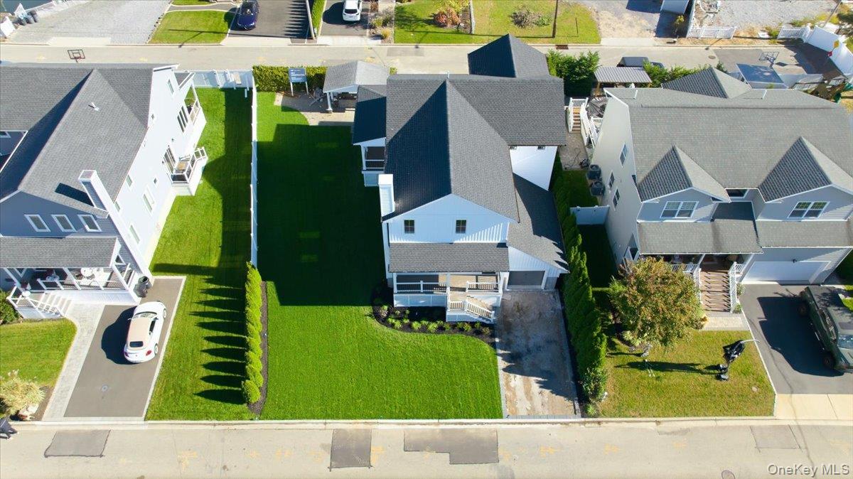 2437 Archer Street, Seaford, NY 11783