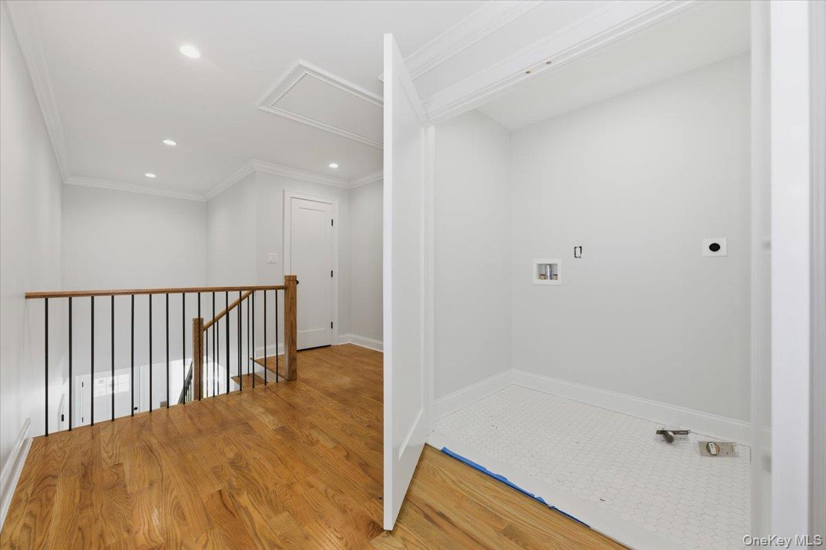 2437 Archer Street, Seaford, NY 11783