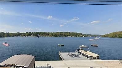 72 Lakeside Road, Mahopac, NY 10541