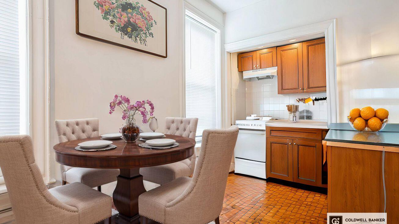 158-16 Sanford Avenue, Flushing, NY 11358